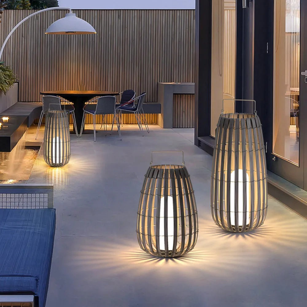 Ritta Retro Lantern Solar Rechargeable Outdoor Floor Lamp