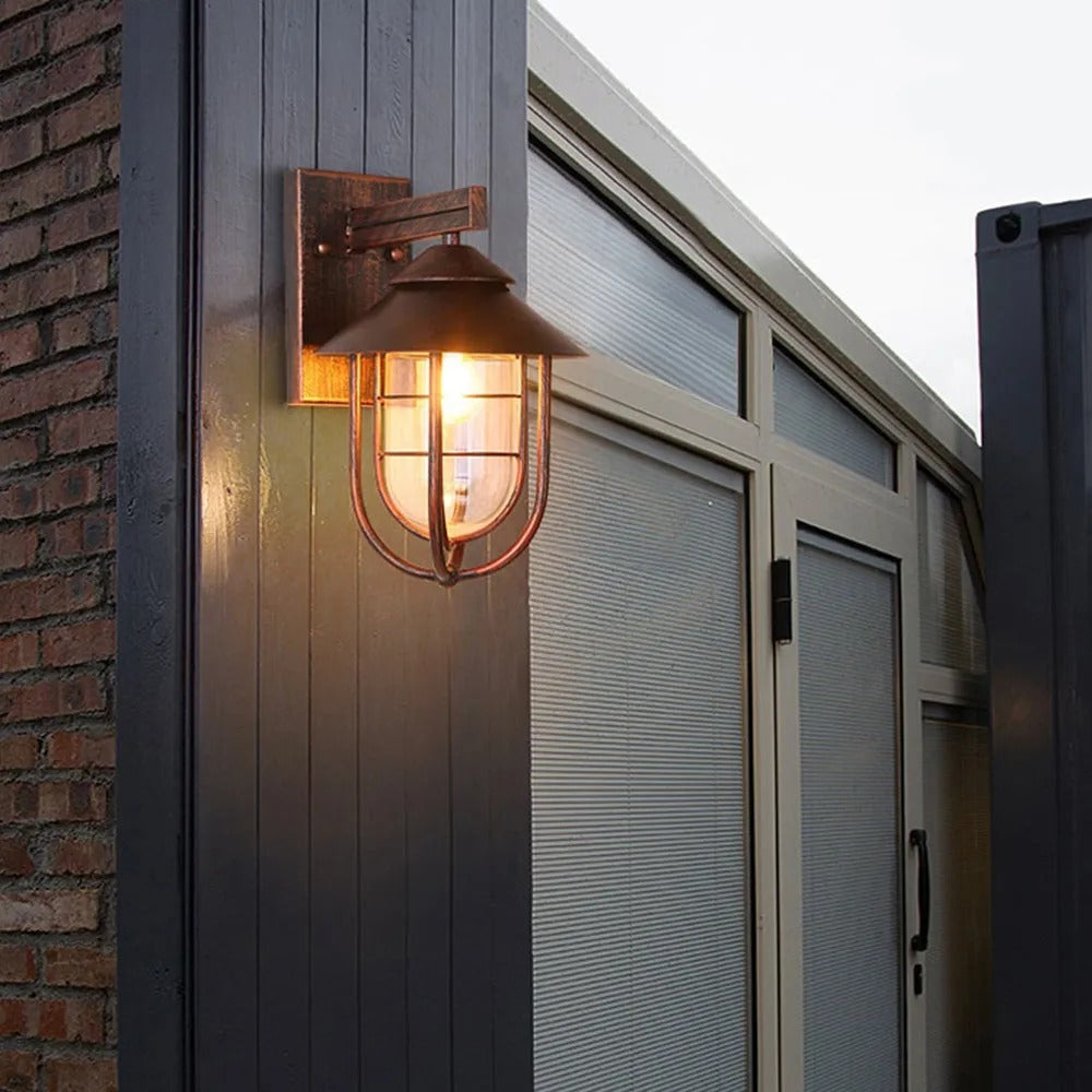 Epoch Vintage Lantern Shaped Outdoor Wall Lamp - Letslighting