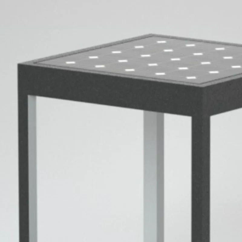 Ray Modern Rectangular Metal LED Outdoor Light Post