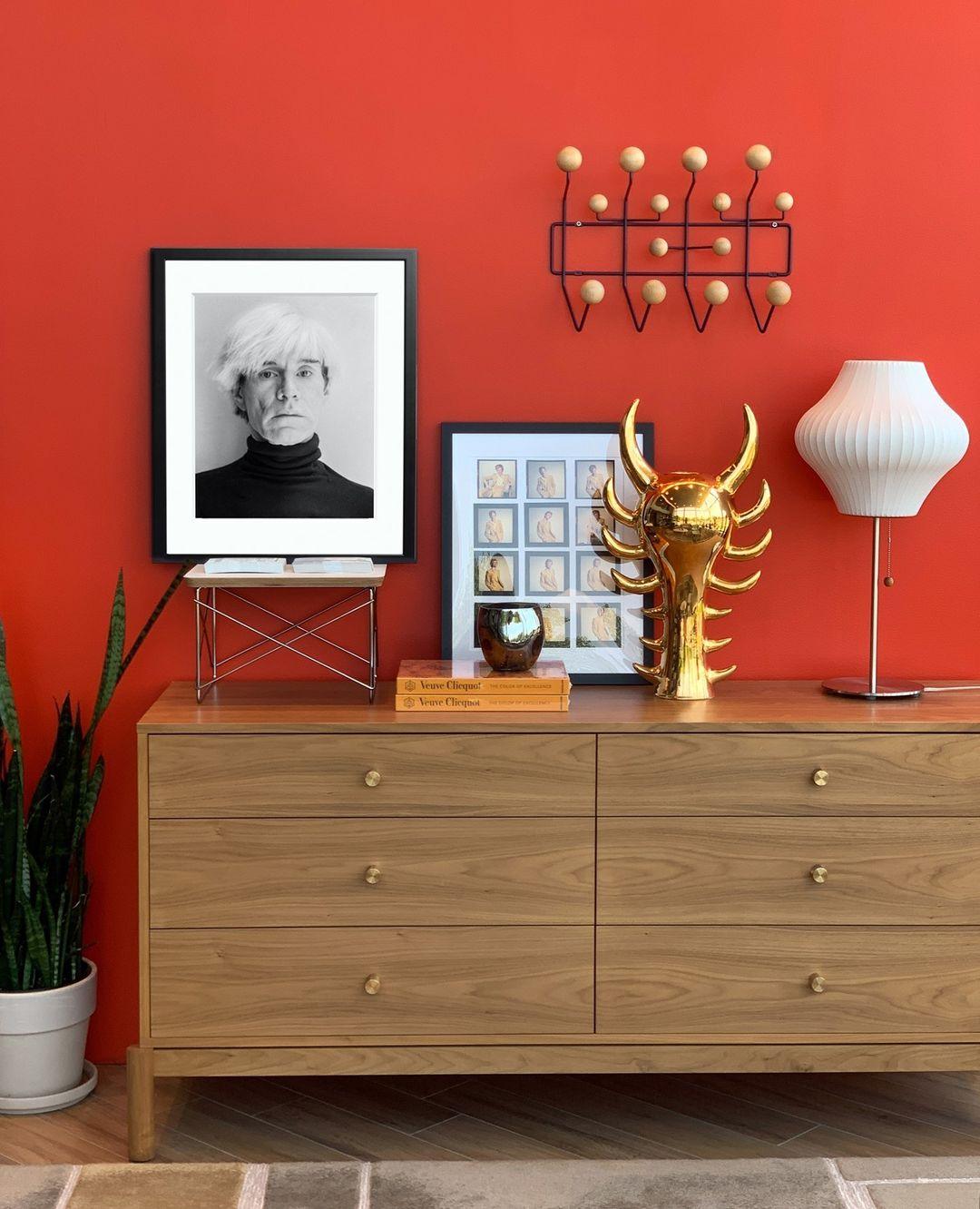 Solisive Steel Artistic Table Lamp - Letslighting