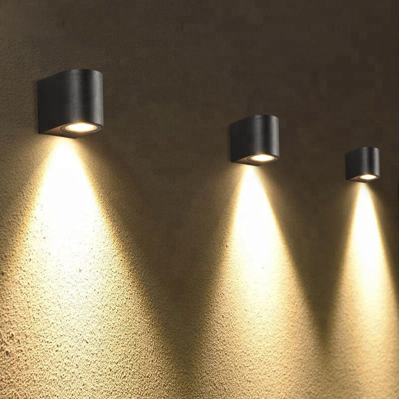 Ray Minimalist Metal Square Outdoor Wall Lamp