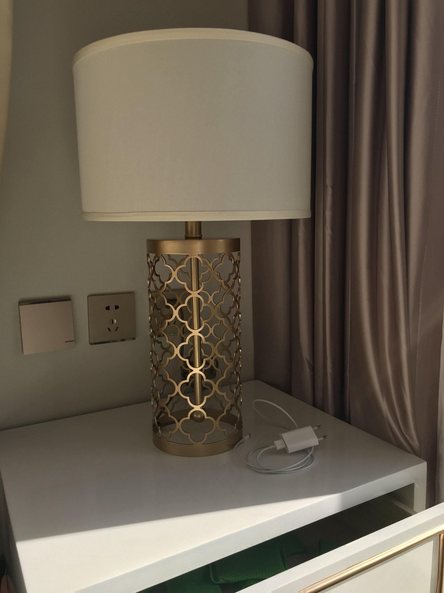 Dakotea Modern Table Lamp - Letslighting