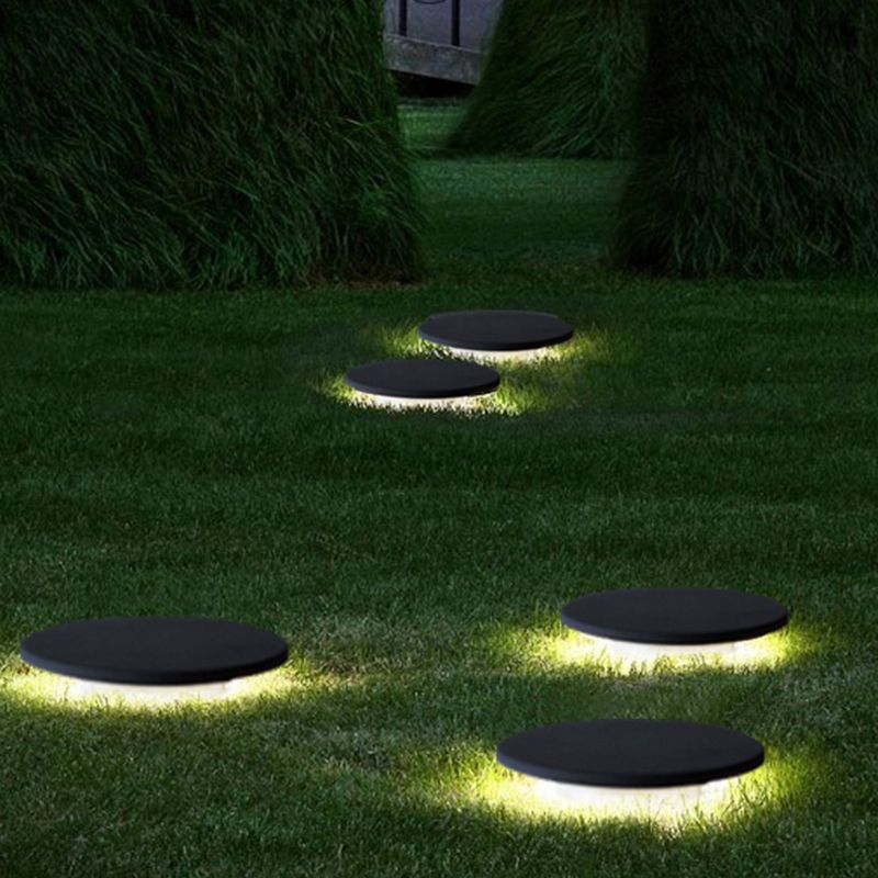Ray Modern Round Solar Outdoor Light
