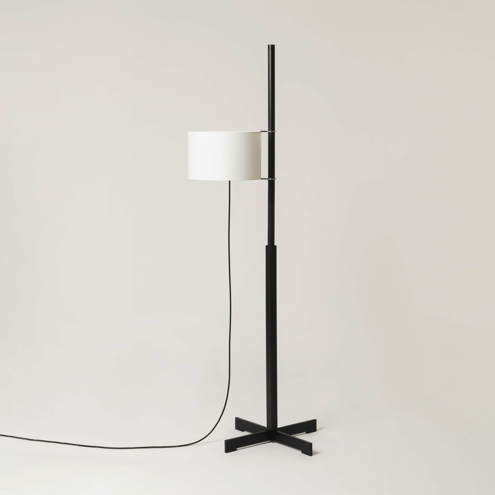 Torna Wood Fabric Floor Lamp - Letslighting