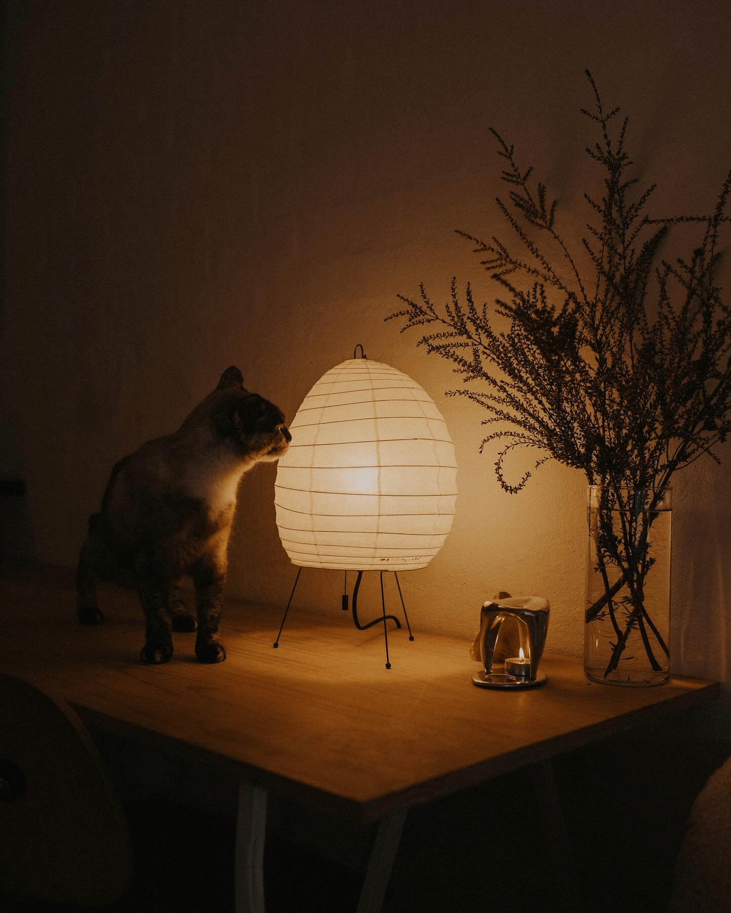 Fletcher Modern Rice Paper Table Lamp - Letslighting