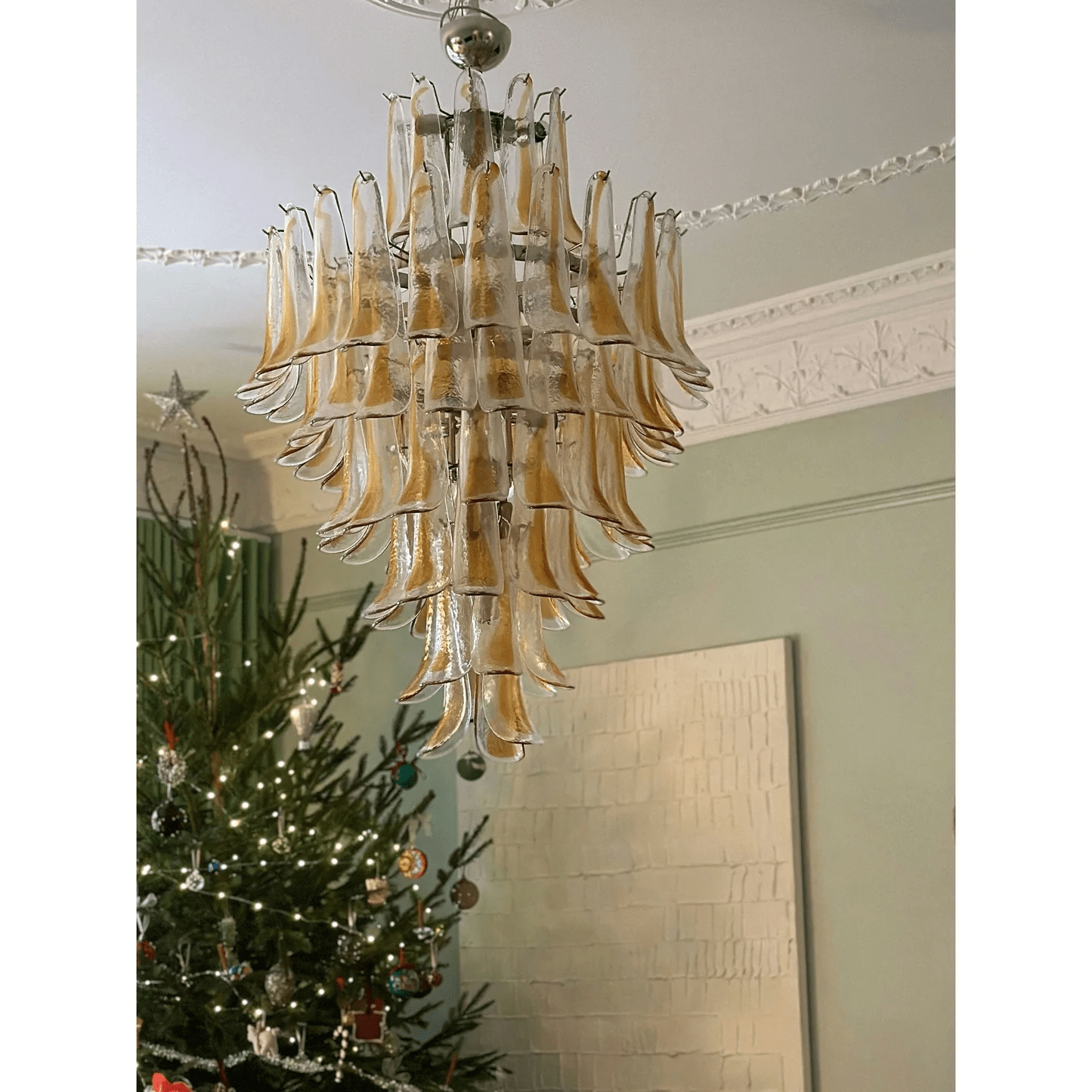 Dravina Glass Petals Pendant Lamp - Letslighting