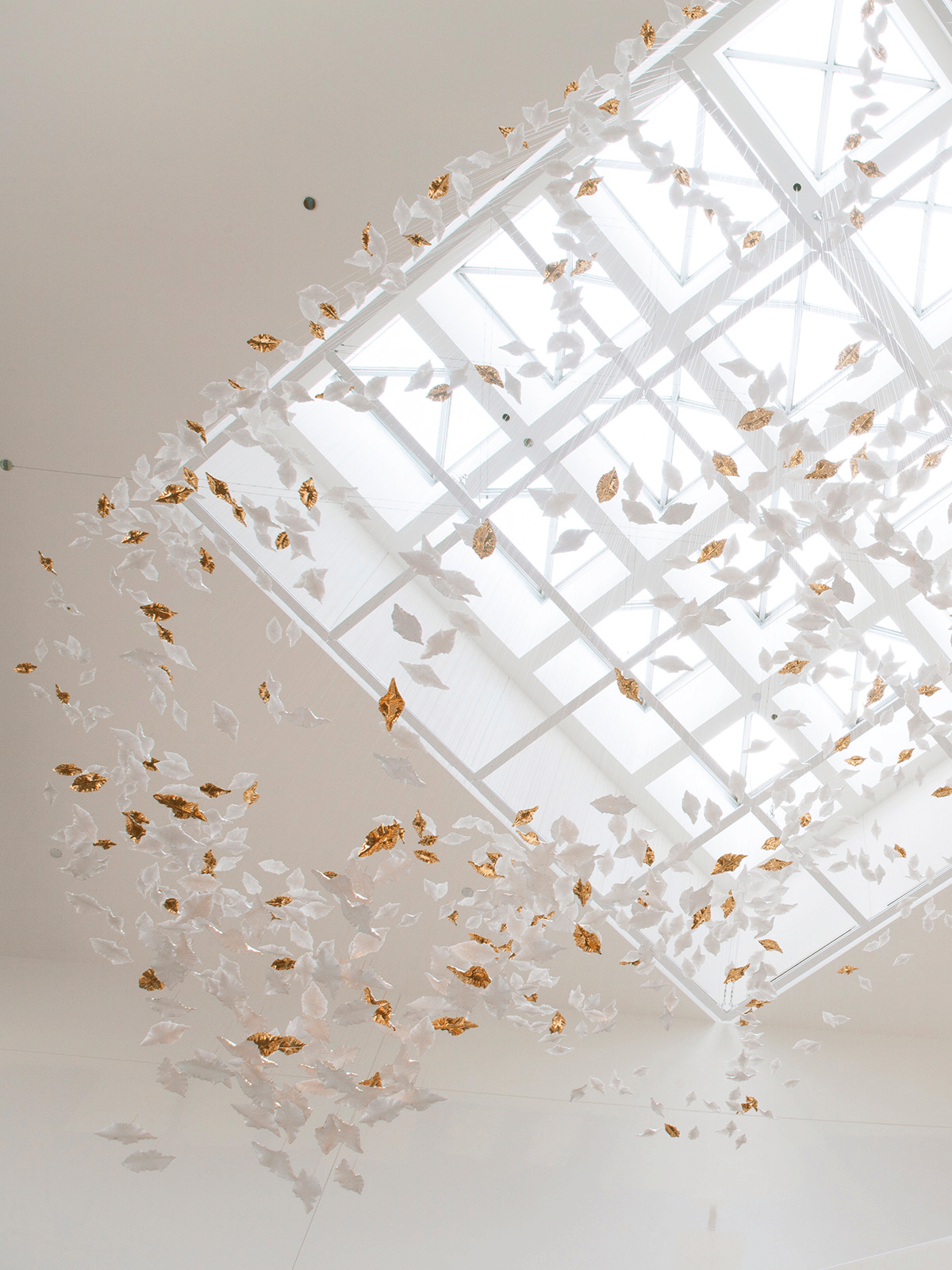 Leaf Twisted Sculptural Customize Chandelier - Letslighting