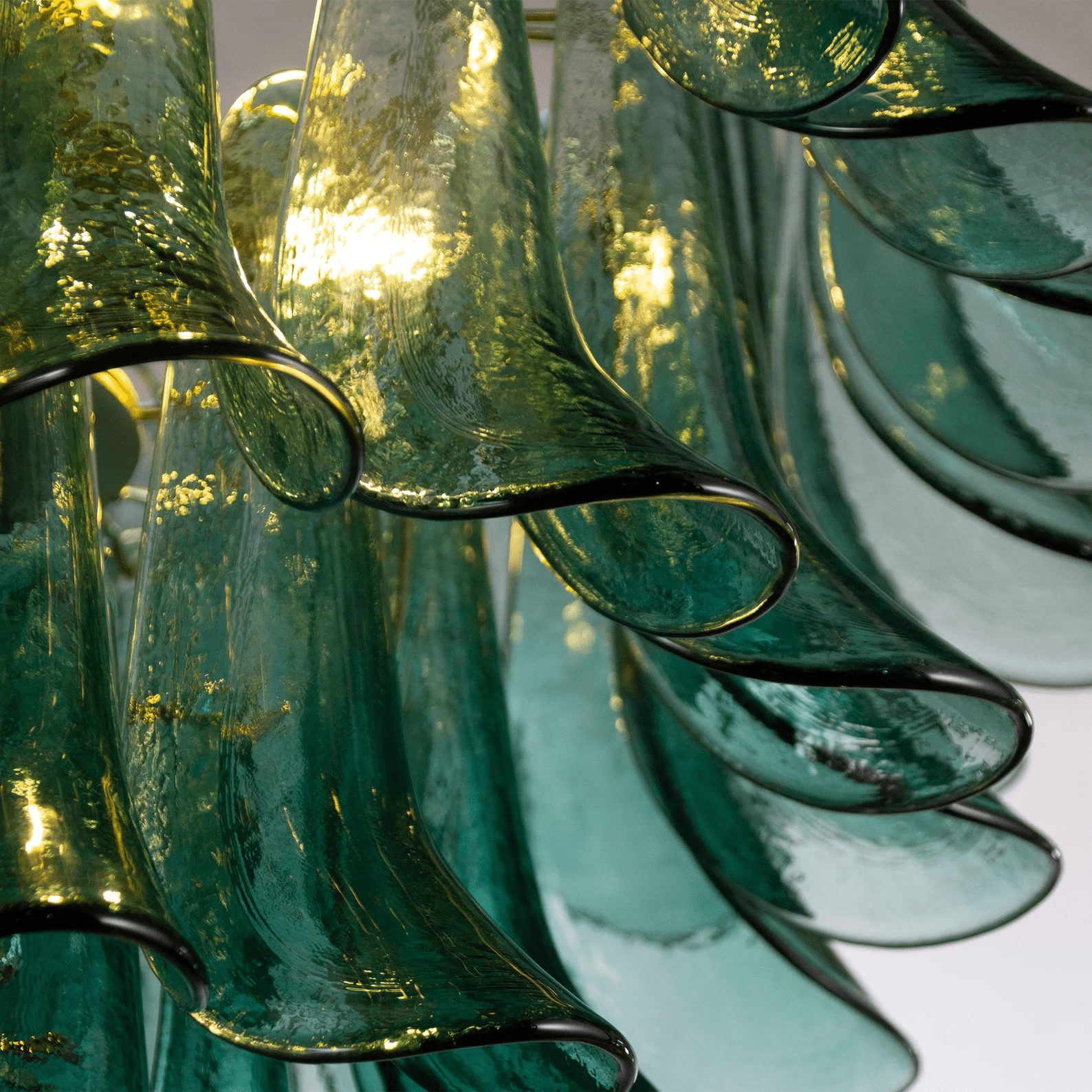 Petali Chandelier - Letslighting