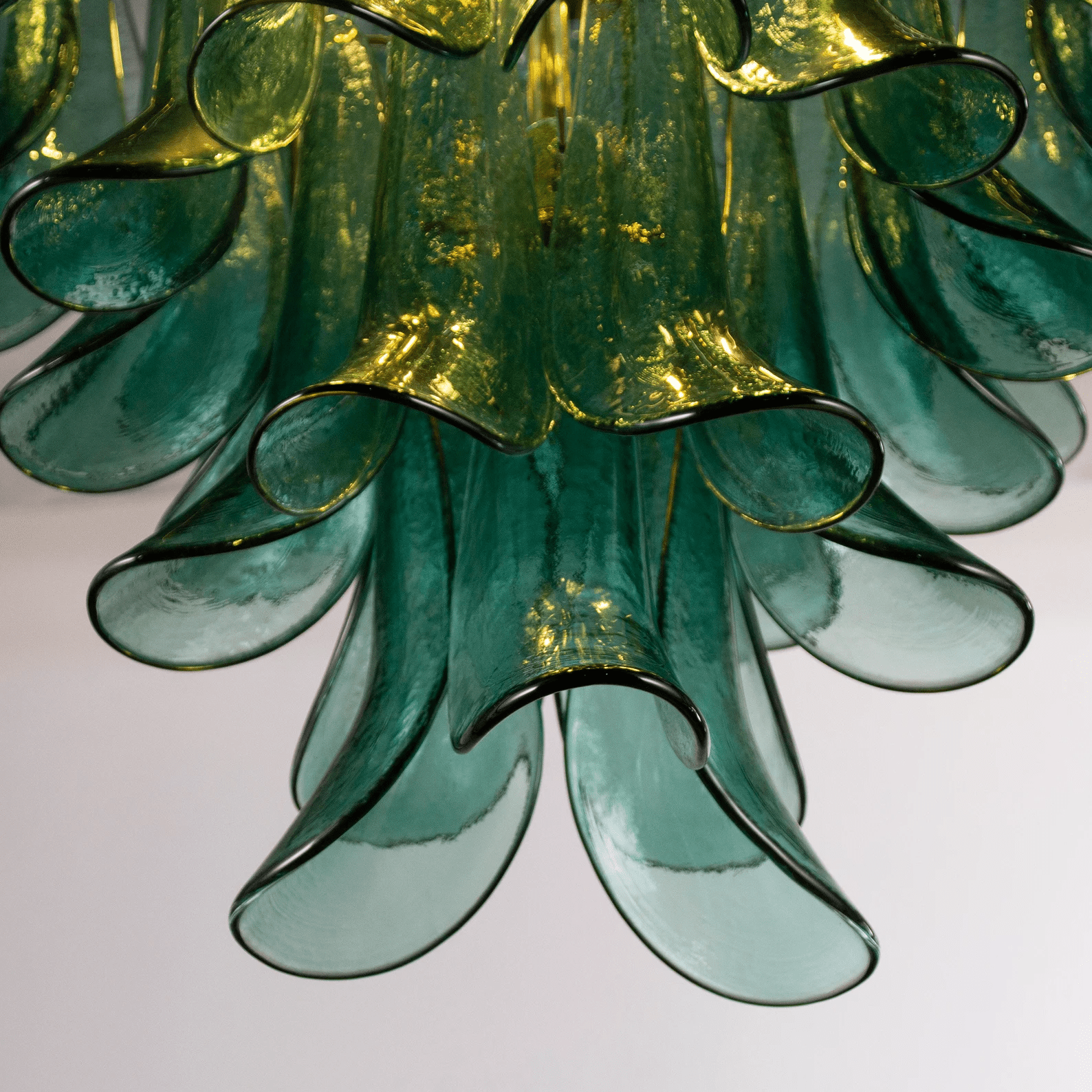Petali Chandelier - Letslighting