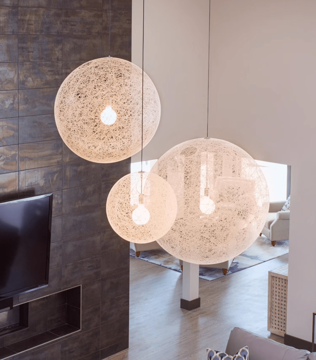 Spherical Modern Metal & Polymers Pendant Light
