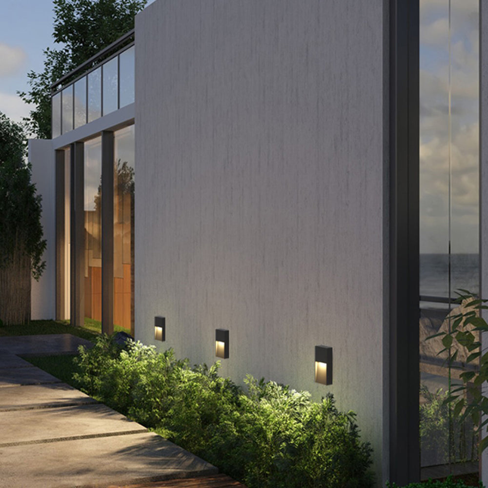 Ray Metal Rectangular Outdoor Deck Step Light