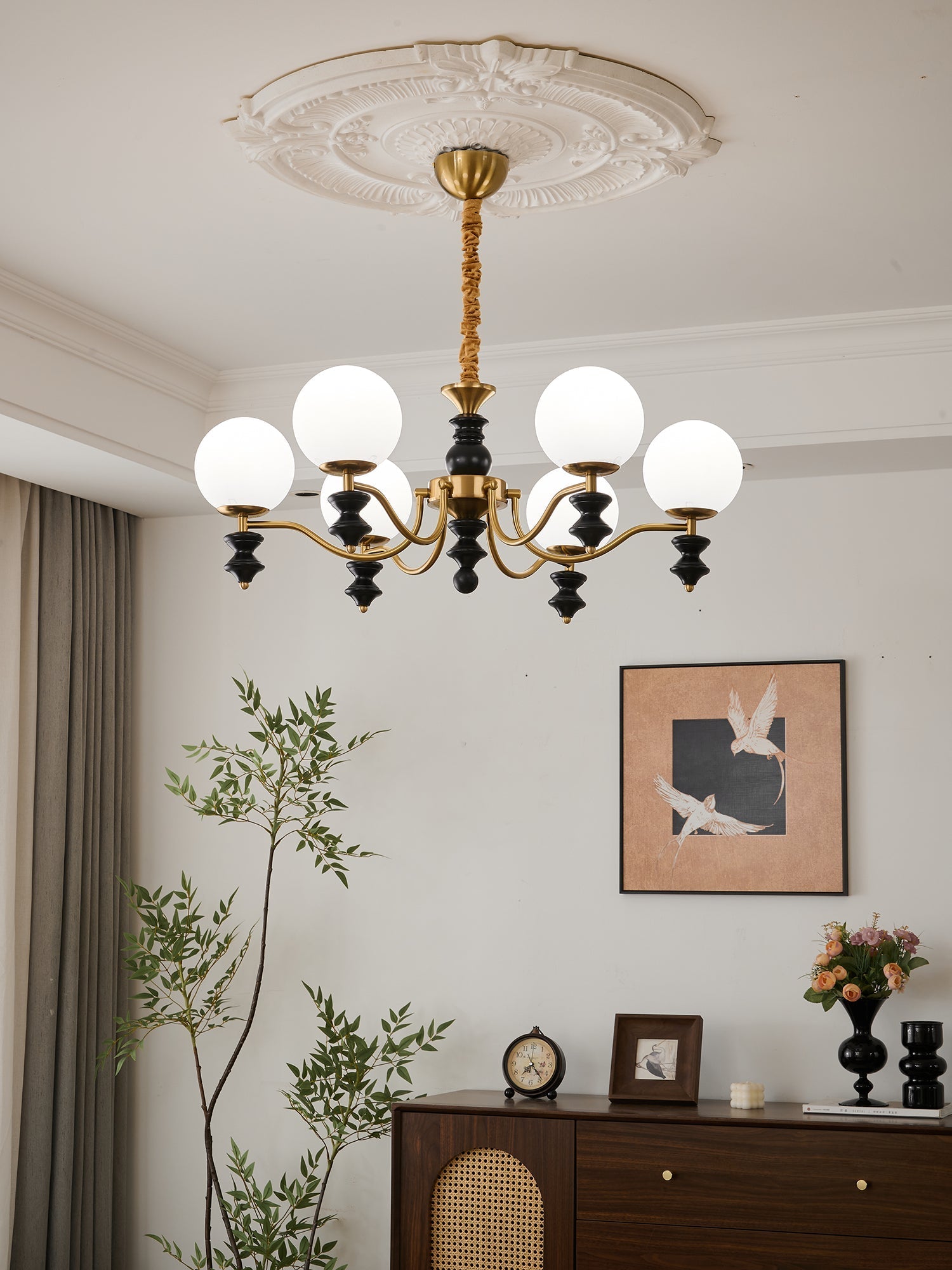 Ordore Traditional Elegance Vintage Wood Chandelier - Letslighting
