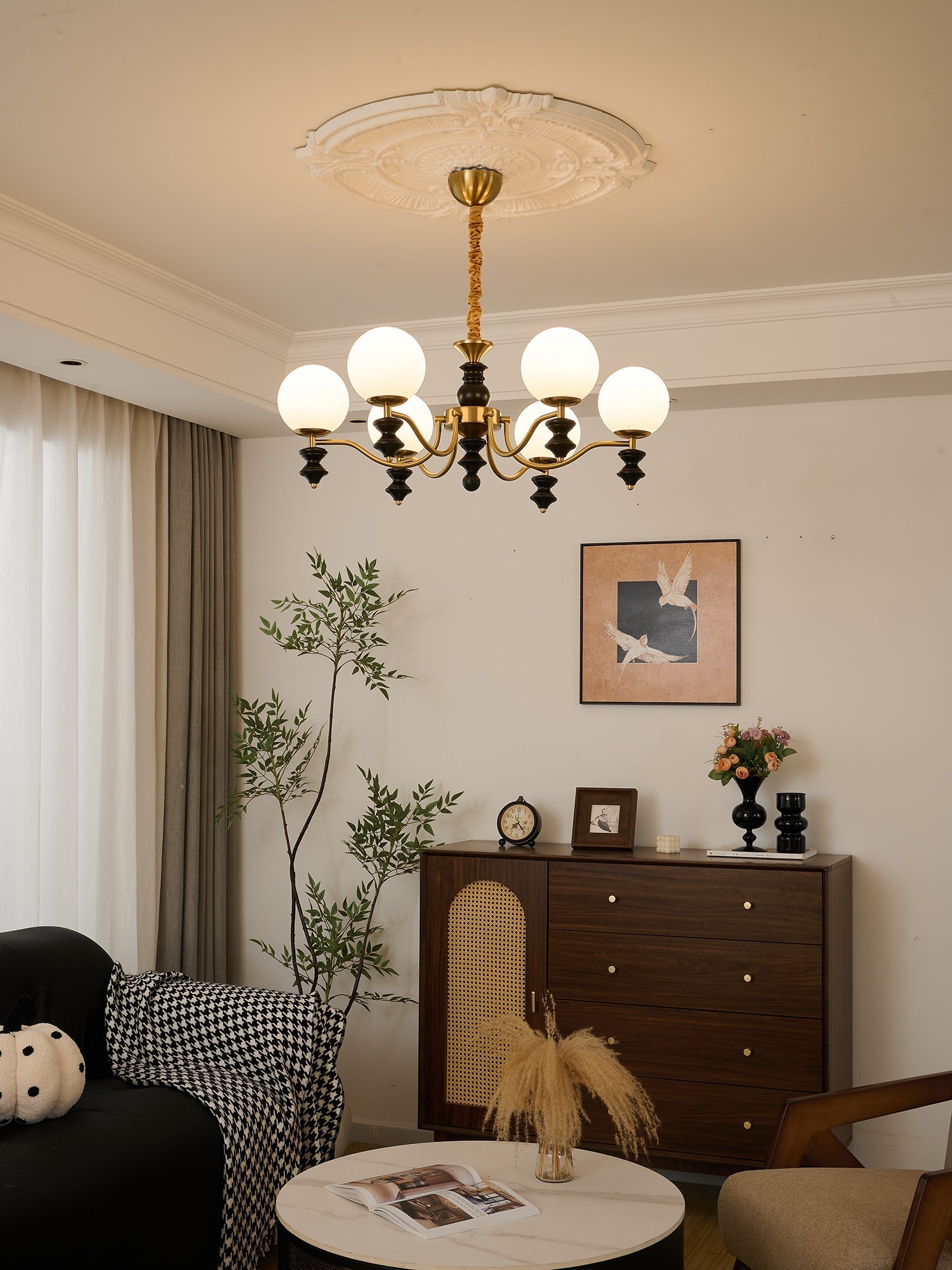 Ordore Traditional Elegance Vintage Wood Chandelier - Letslighting