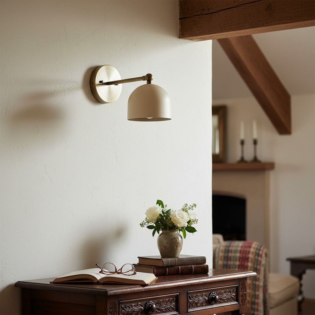 Chroma Wall Lamp Brass
