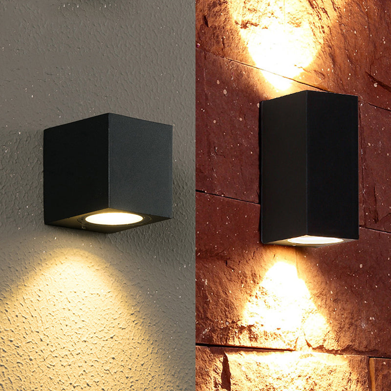 Ray Minimalist Metal Square Outdoor Wall Lamp