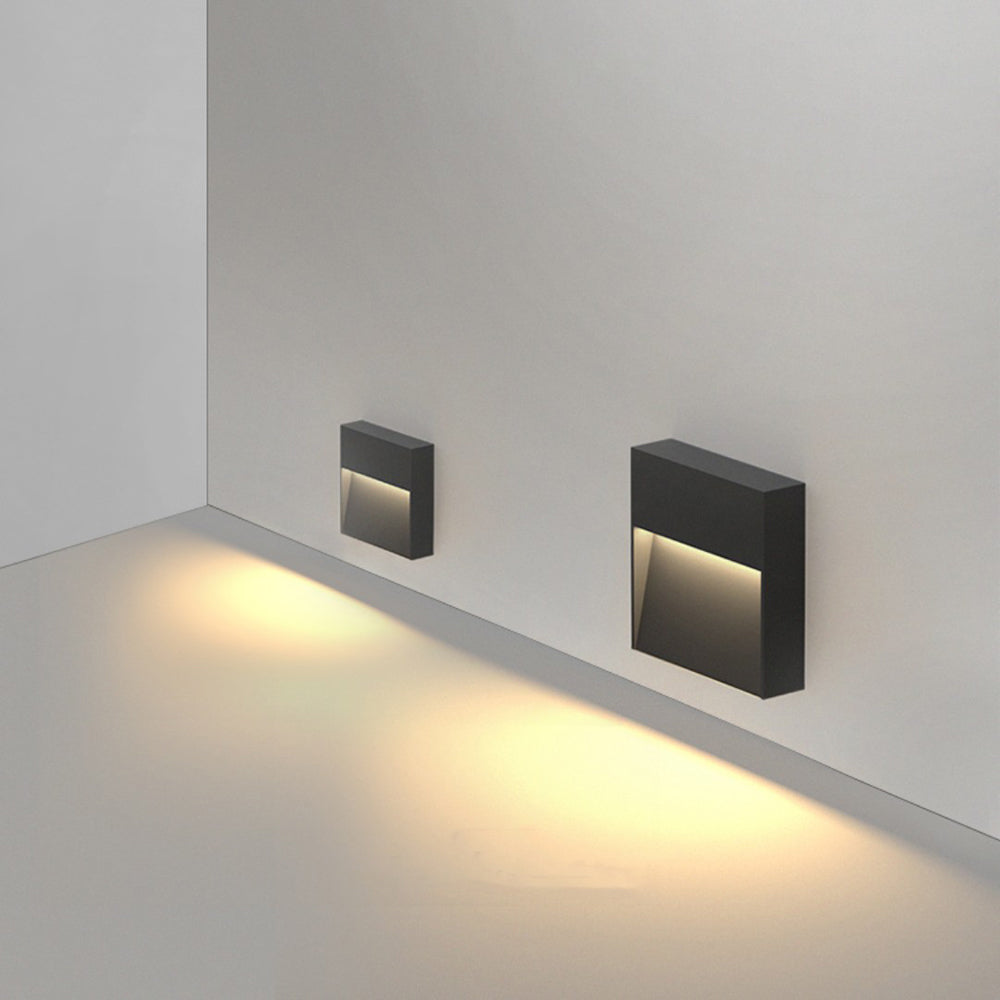 Ray Metal Rectangular Outdoor Deck Step Light