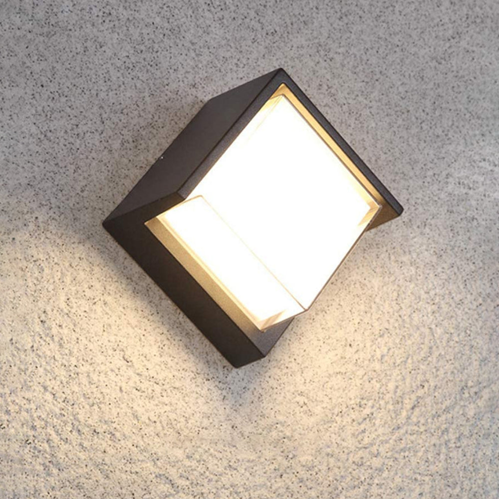 Ray Modern Square Metal Outdoor Wall Lamp - Letslighting