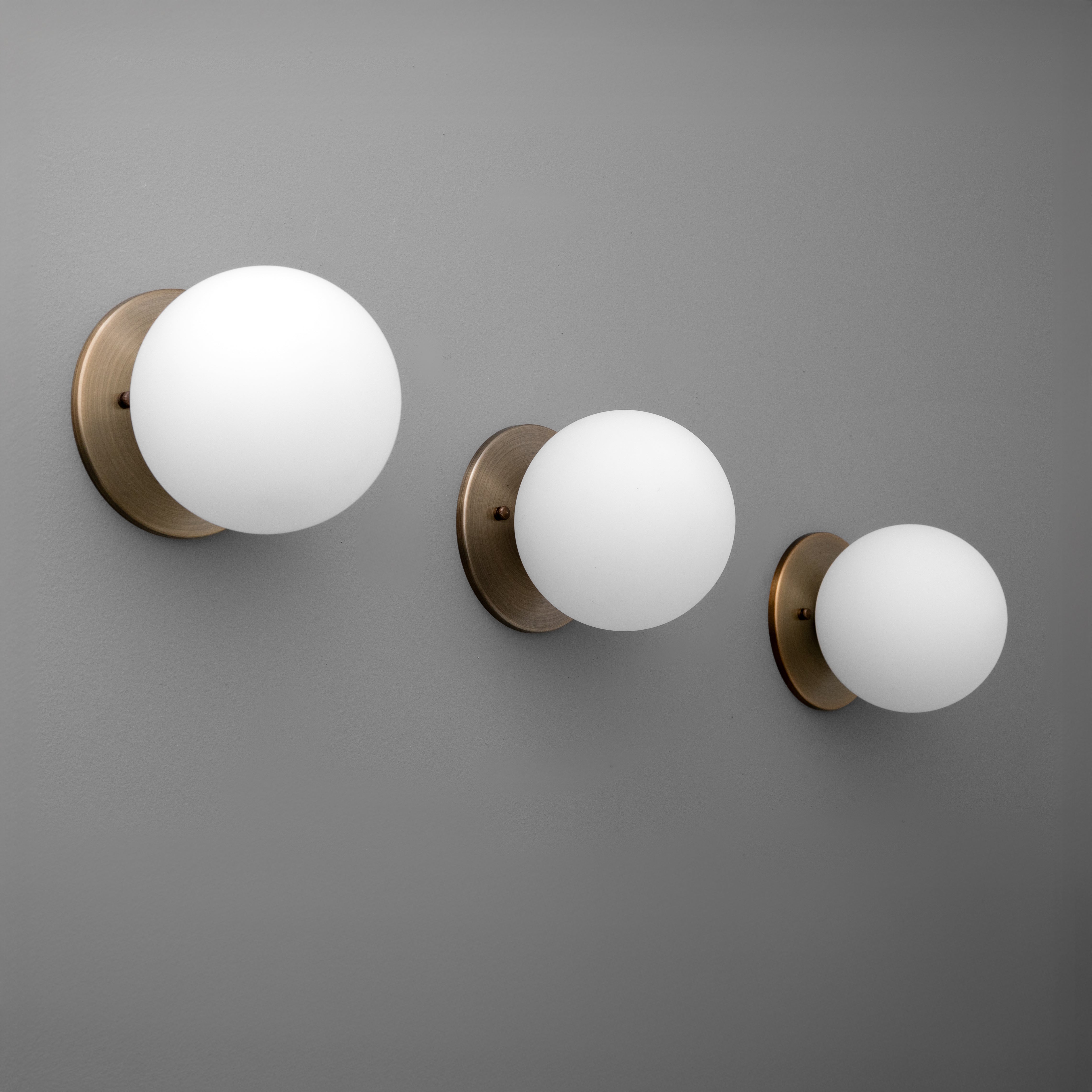 Pearl Wall Lamp Brass&Glass