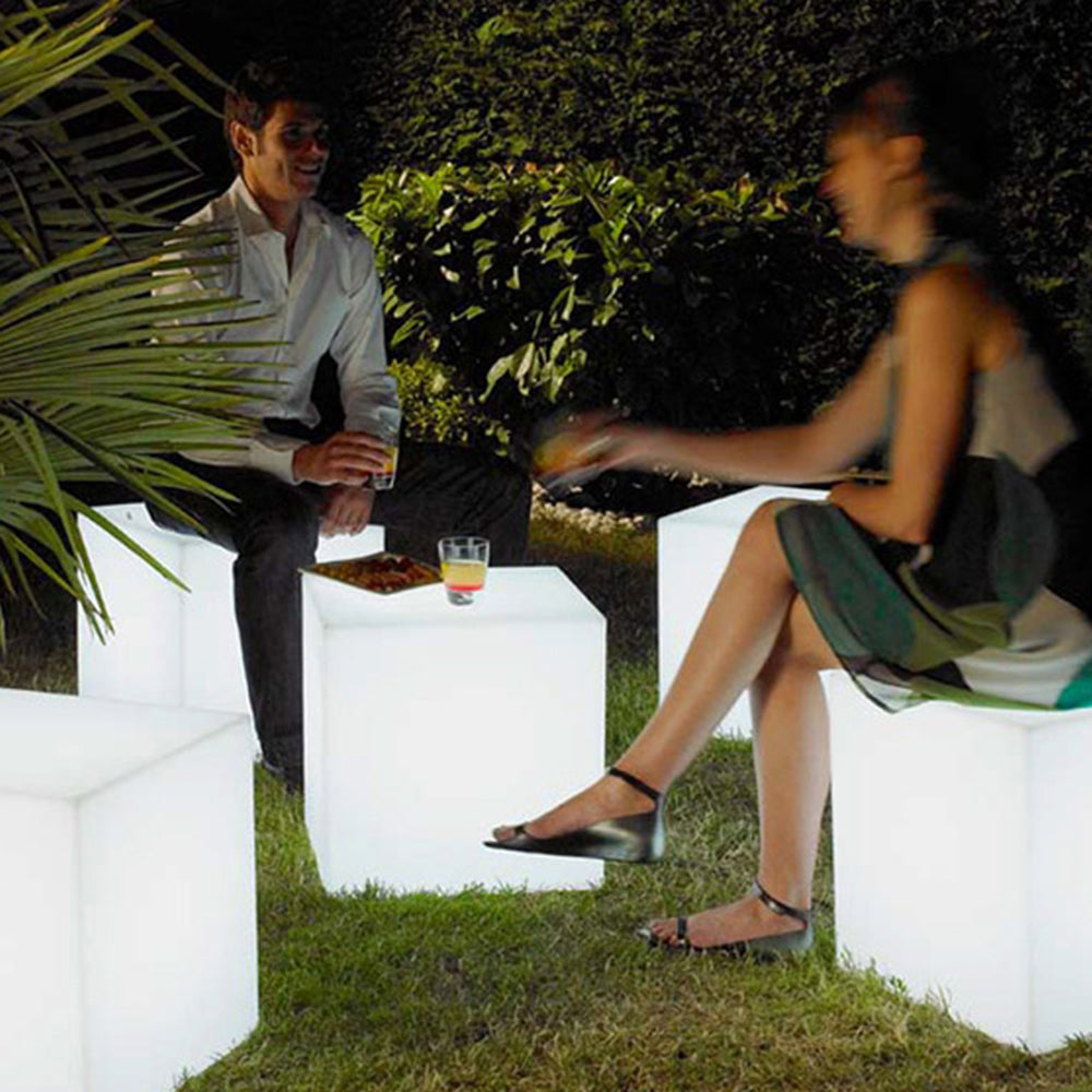 Ray Minimalist Square Acrylic Outdoor Ground Lamp - Letslighting