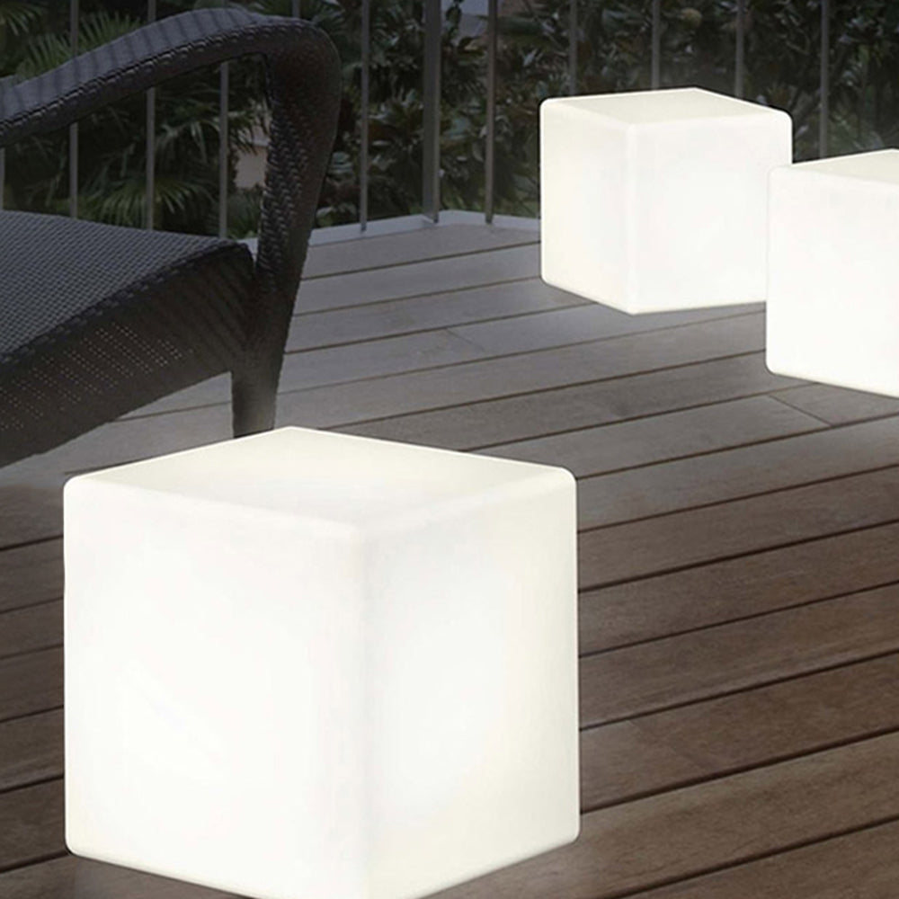 Ray Minimalist Square Acrylic Outdoor Ground Lamp - Letslighting