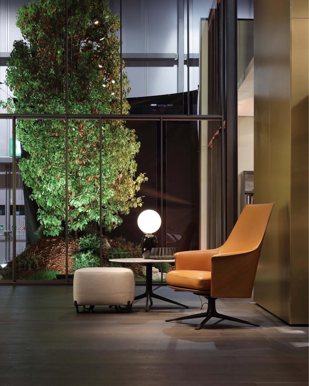 Nyxen Glass Industrial Table Lamp - Letslighting