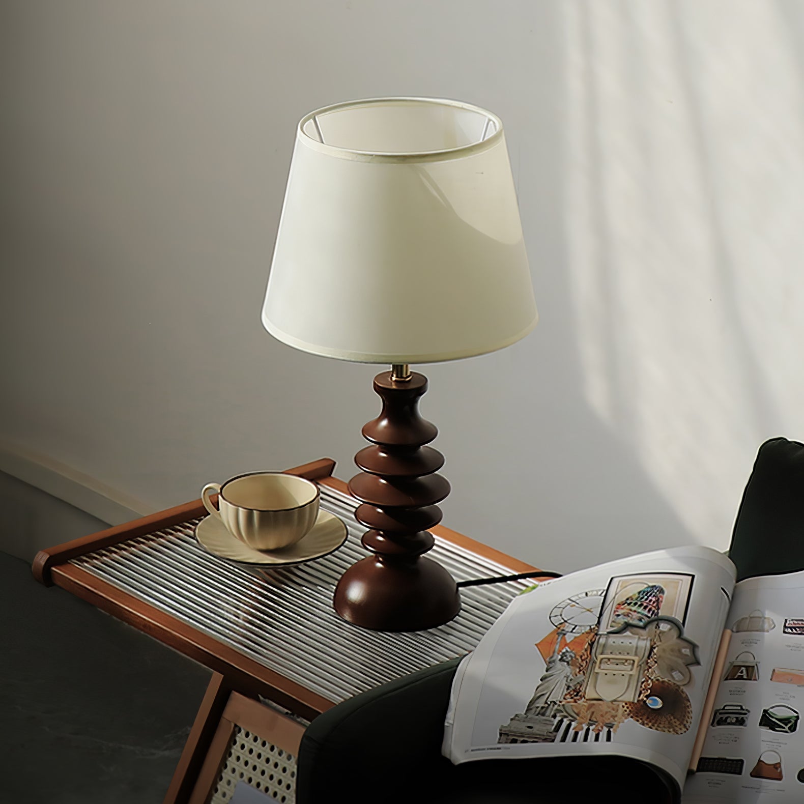 Tivoce Fabric Vintage Table Lamp - Letslighting
