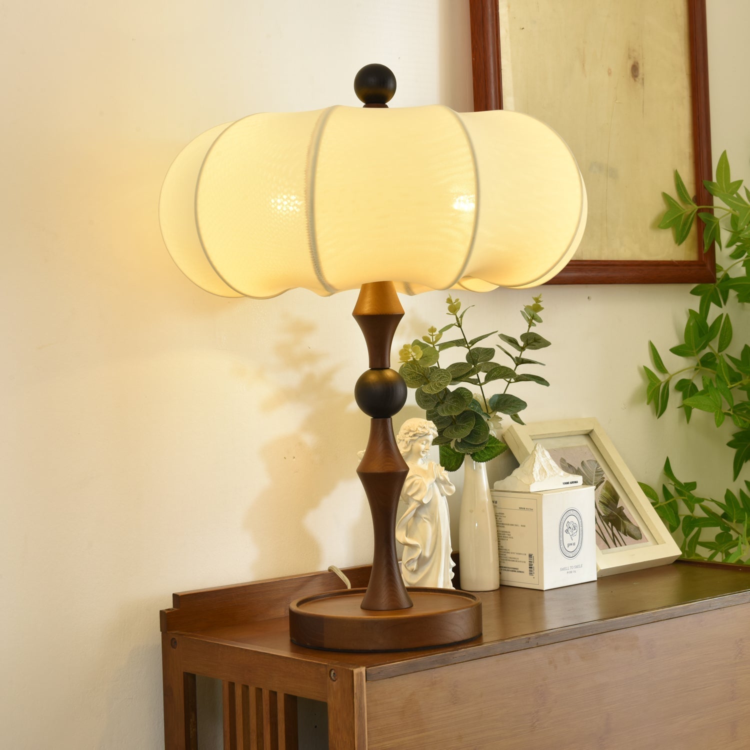 Lumae Wood & Fabric Retro Table Lamp - Letslighting