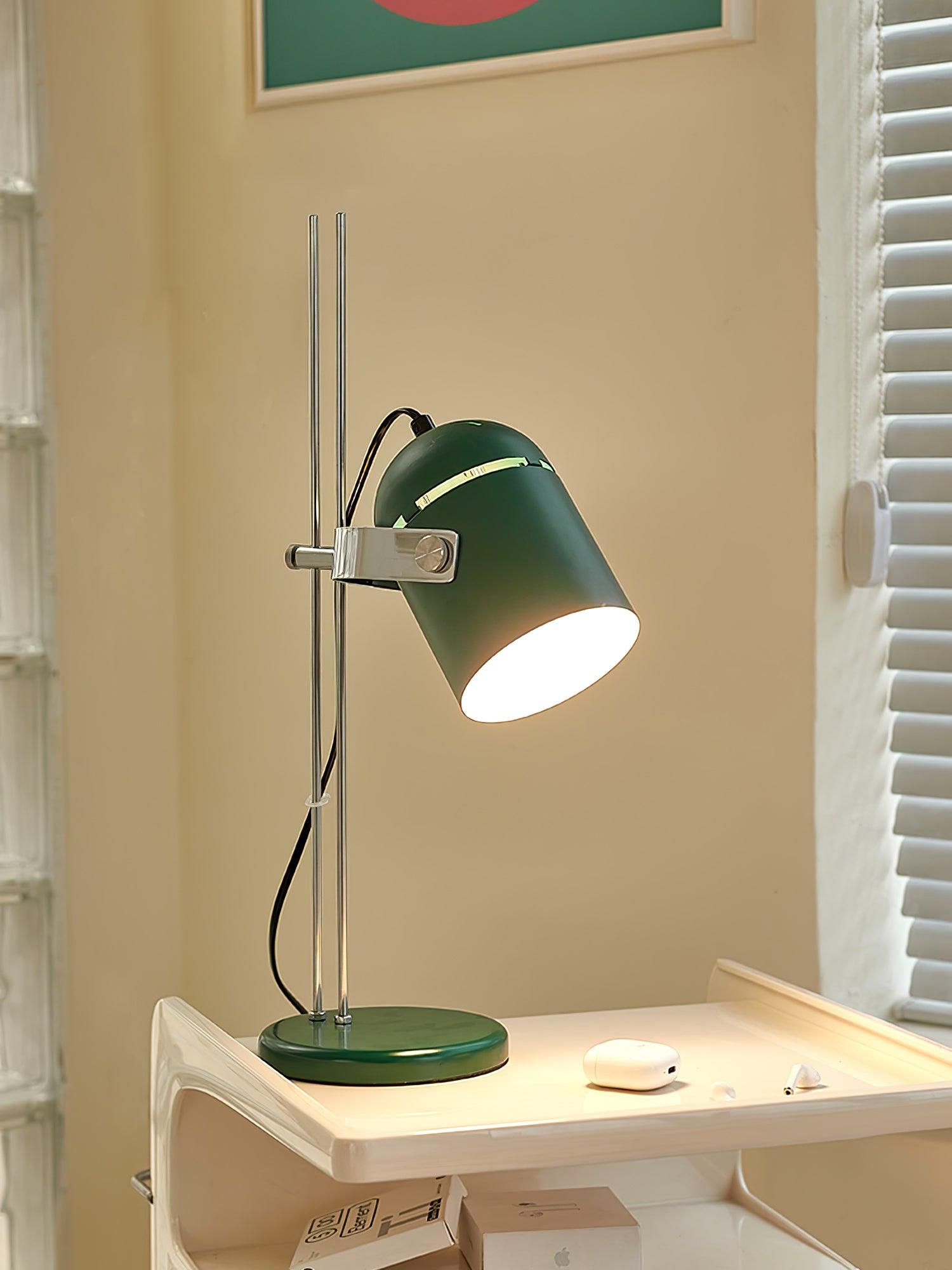Pavo Industrial Retro Table Lamp - Letslighting