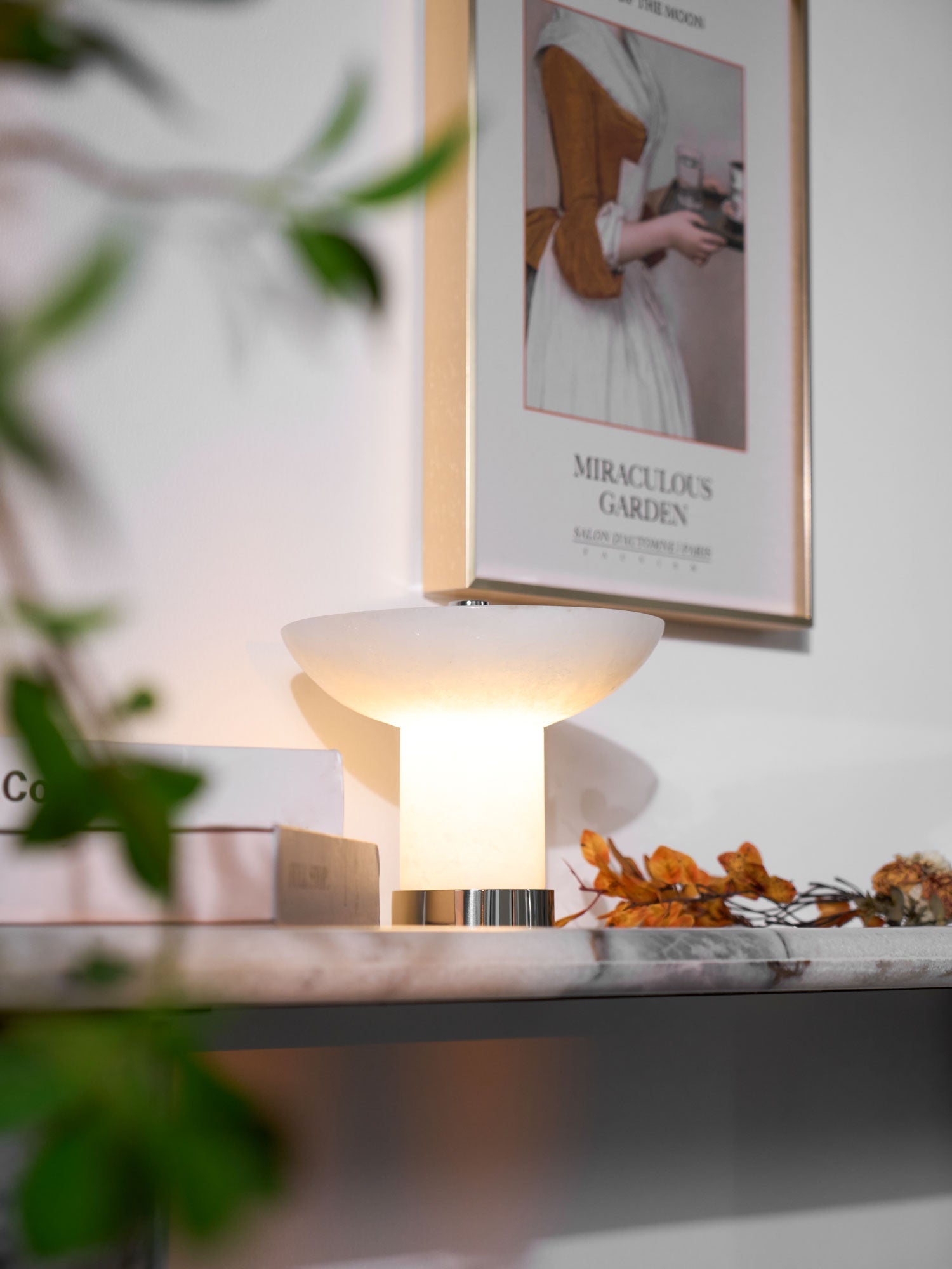 Eurnoran Mushroom Shaped Alabaster Table Lamp - Letslighting