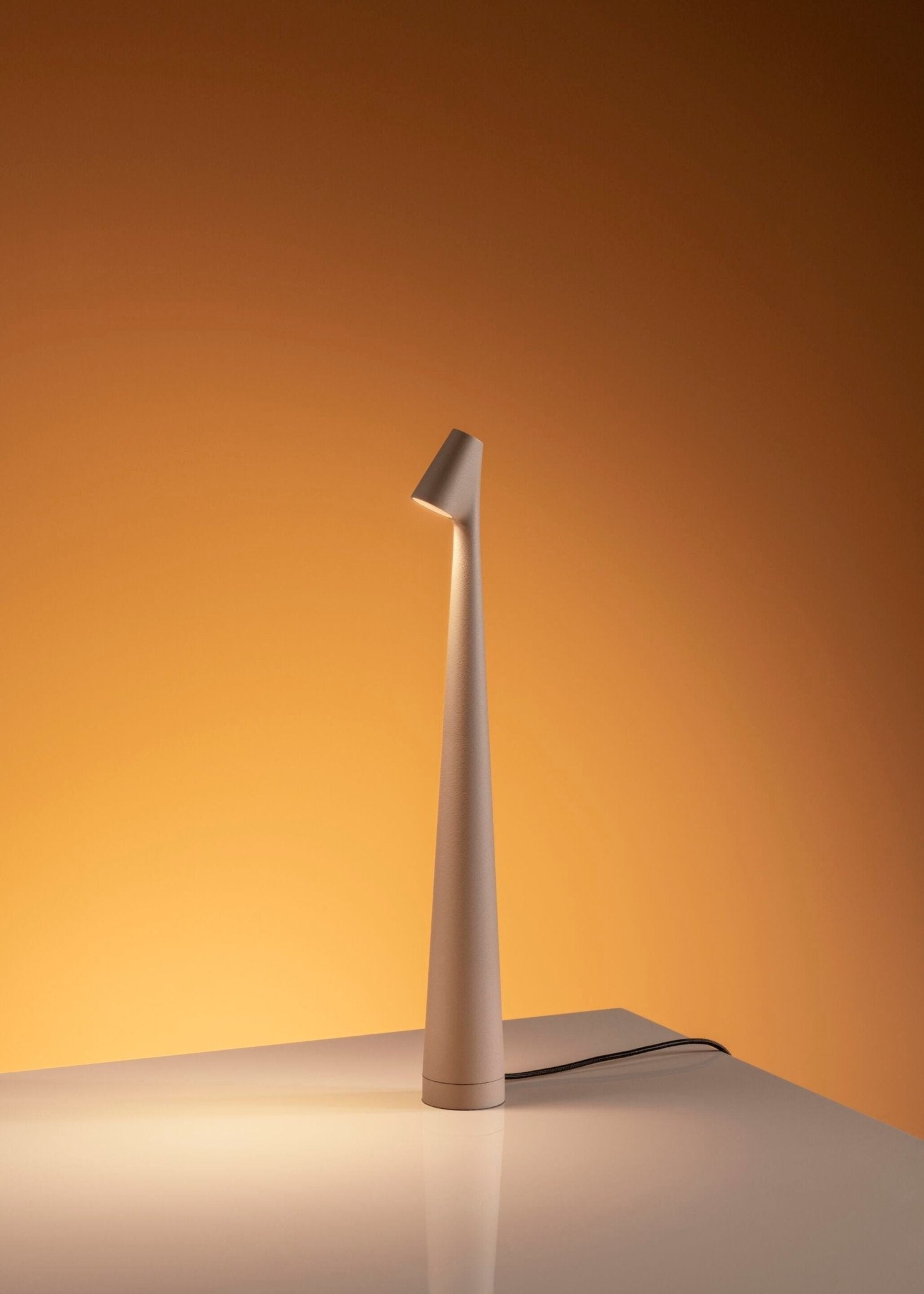 Imiril Sculptural Floor Lamp - Letslighting