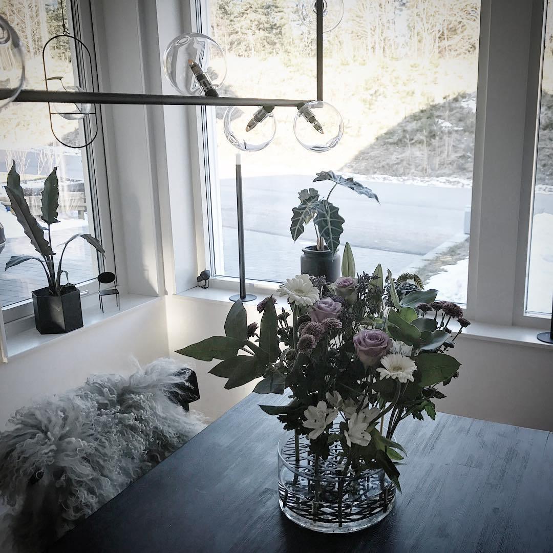 Lustra Chandelier Glass with Black Steel Linear - Letslighting