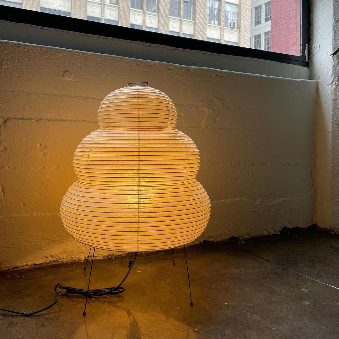 Tranquilux Paper Japanese-Inspired Table Lamp - Letslighting