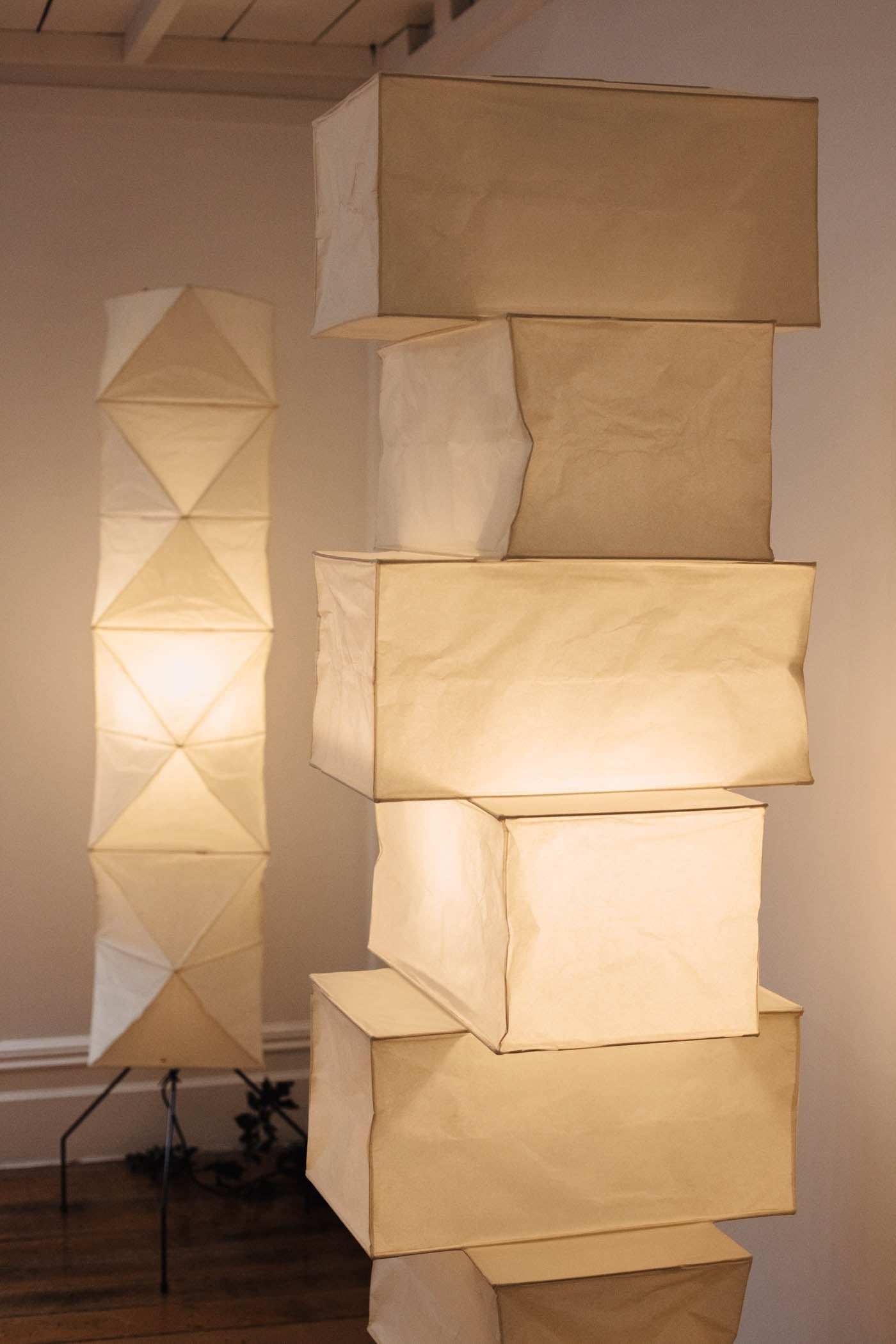 Avara Paper Floor Lamp - Letslighting