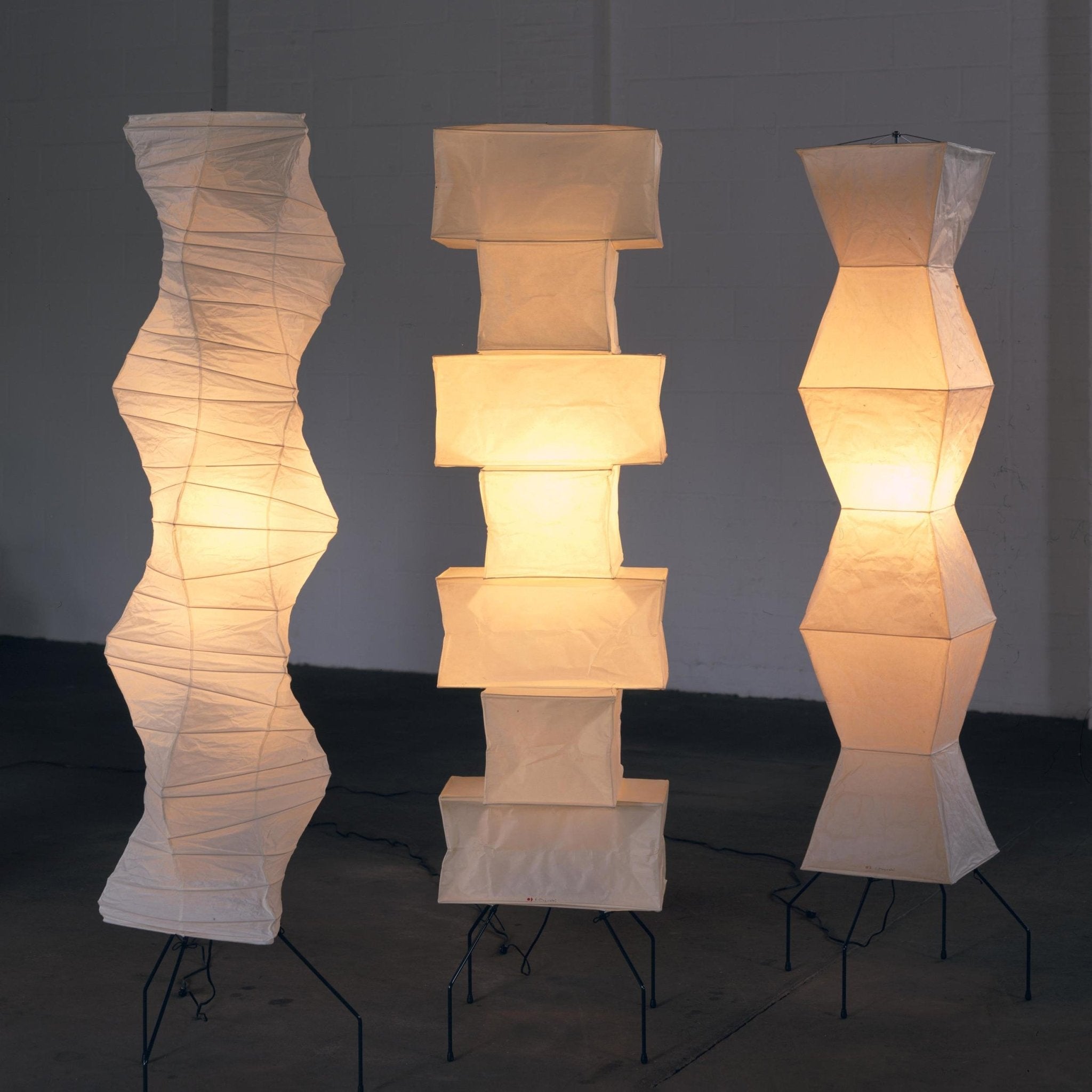 Avara Paper Floor Lamp - Letslighting