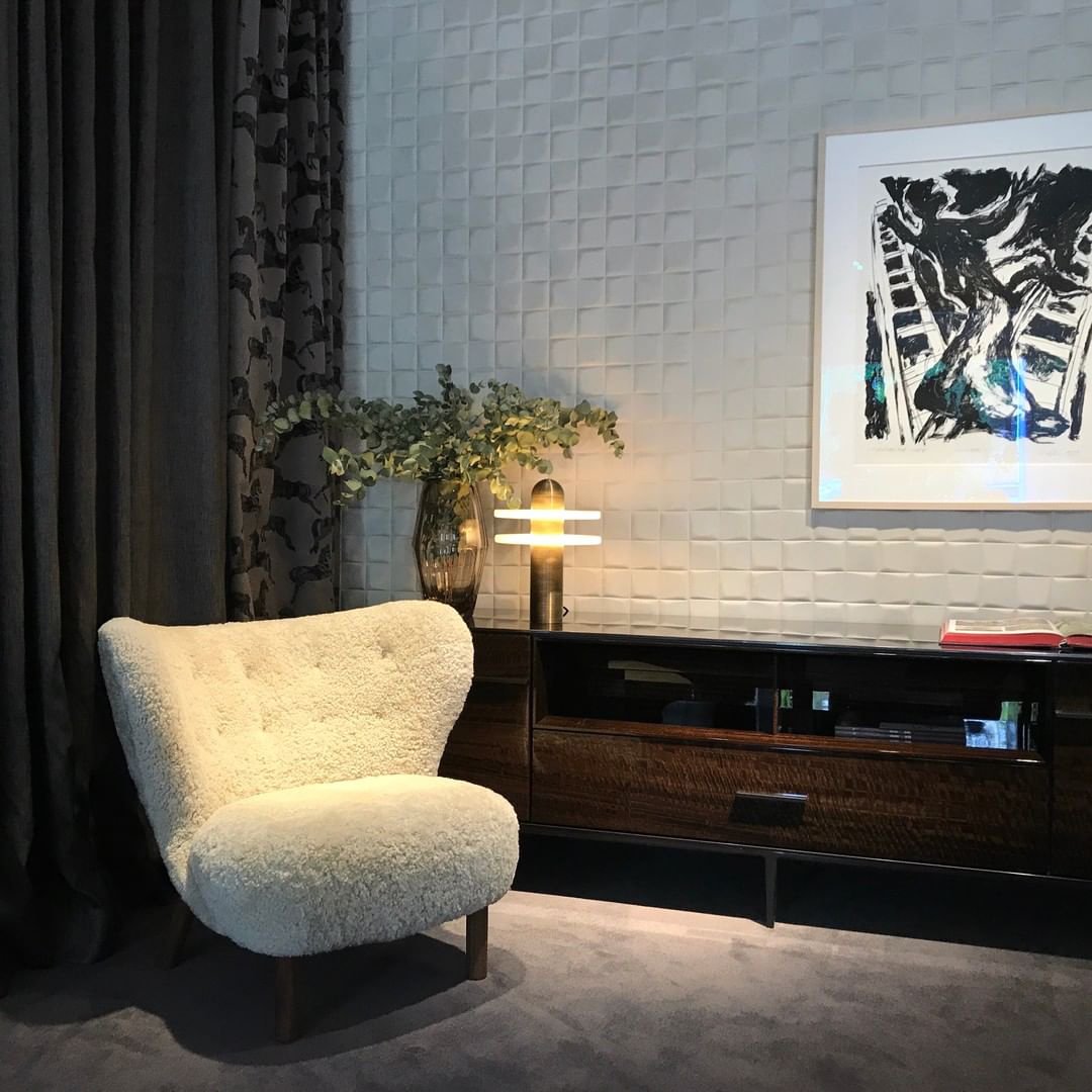 Nerio Modern Alabaster Table Lamp - Letslighting