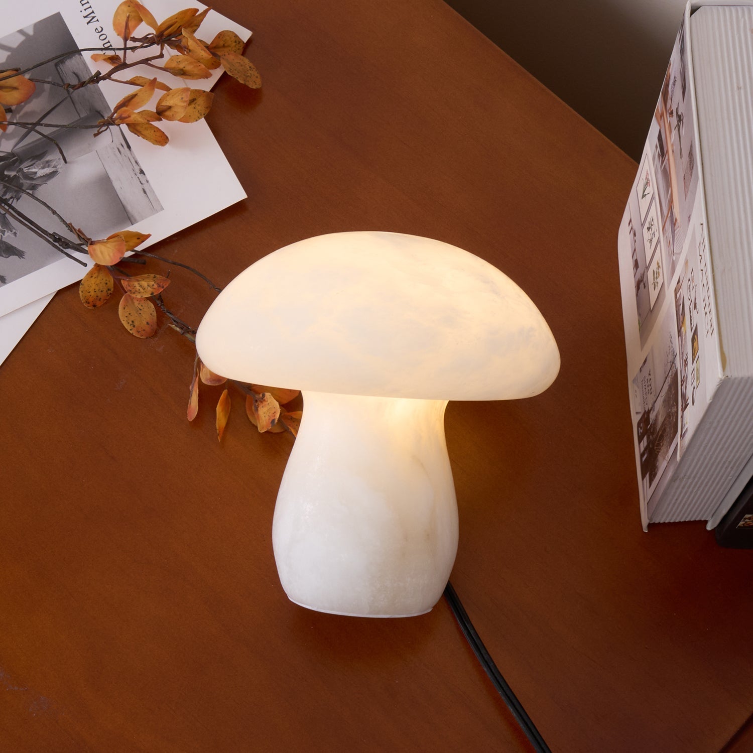 Nera Alabaster Table Lamp - Letslighting