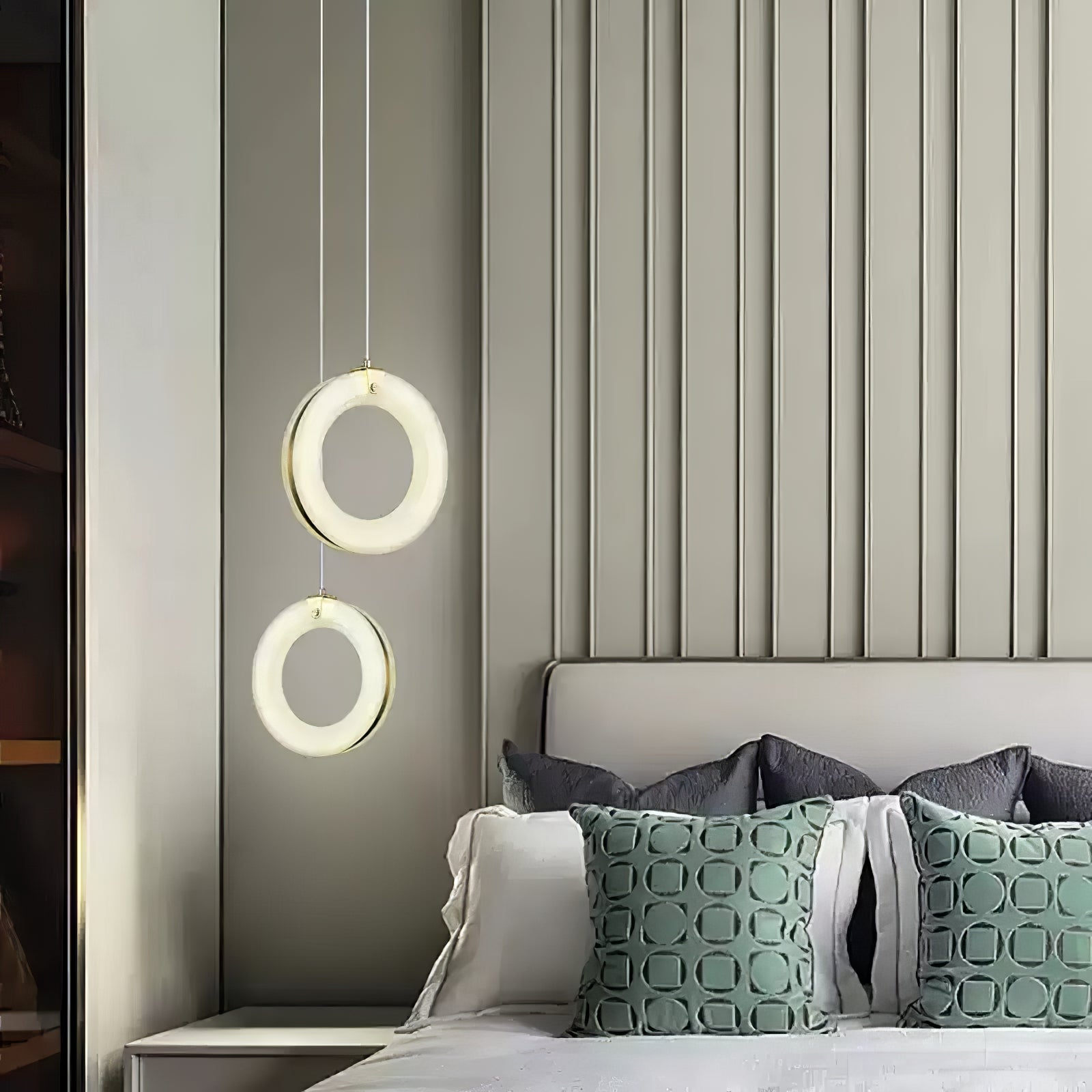 Alabaster Modern Metal Pendant Light