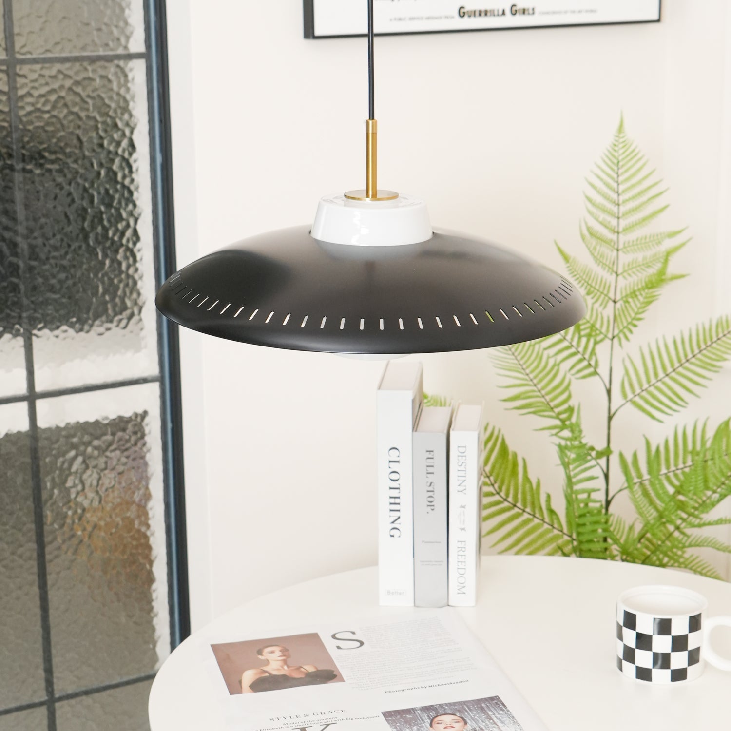 Calyranic Classic Minimalistic Pendant Lamp - Letslighting