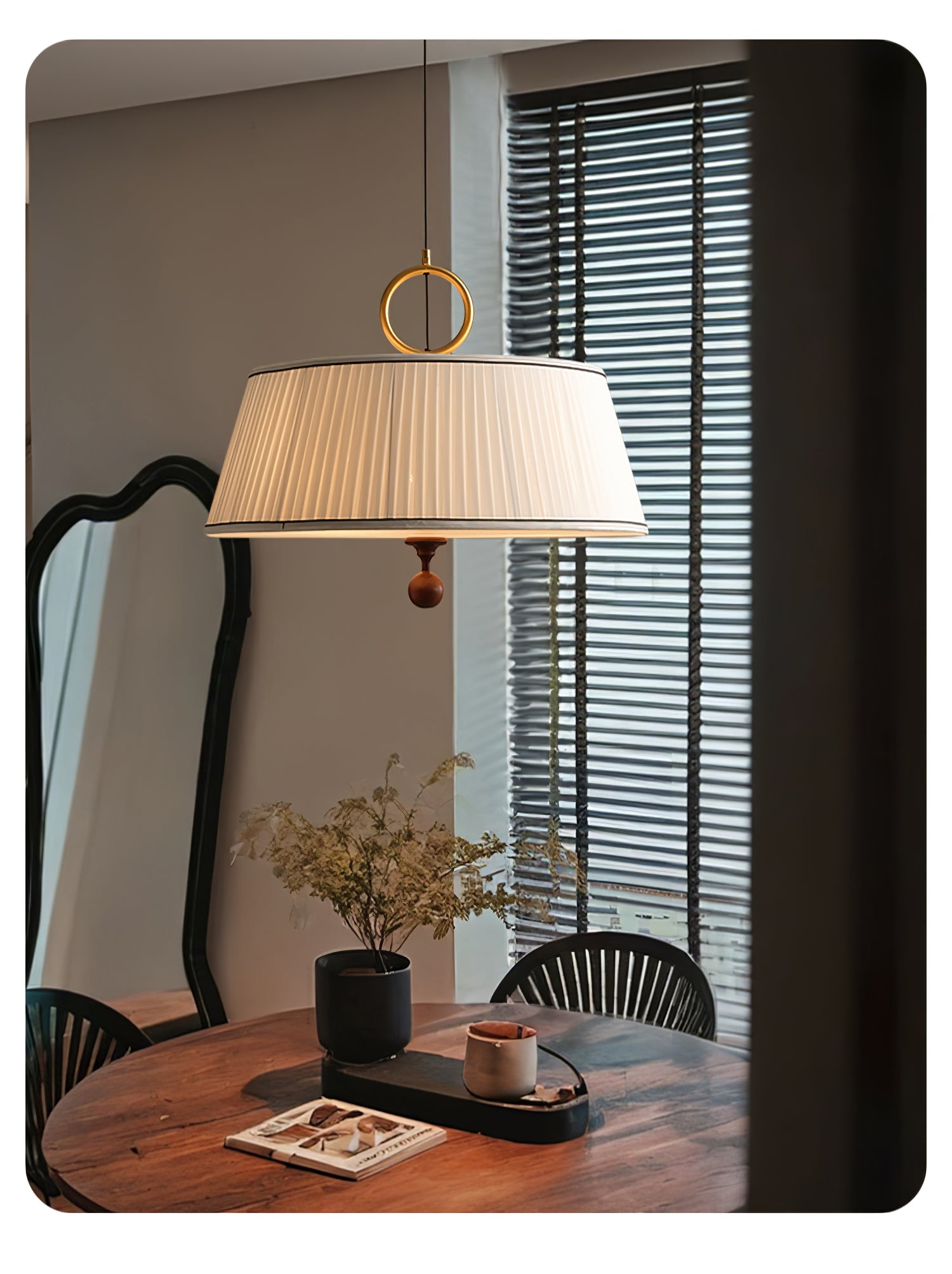 Zavaran Traditional Natural Wood Fabric Pendant Lamp - Letslighting