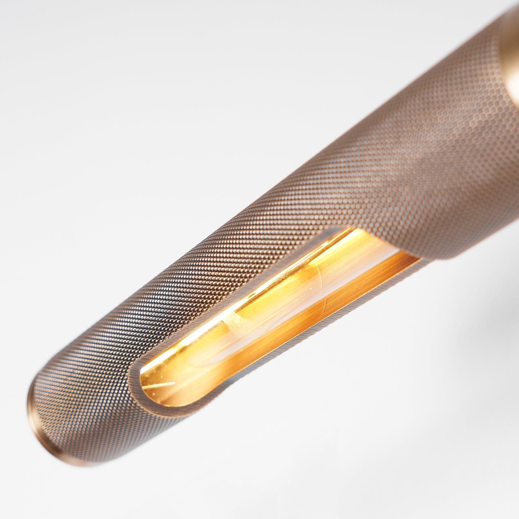 Solvain Modern Brass LED Wall Light - Letslighting