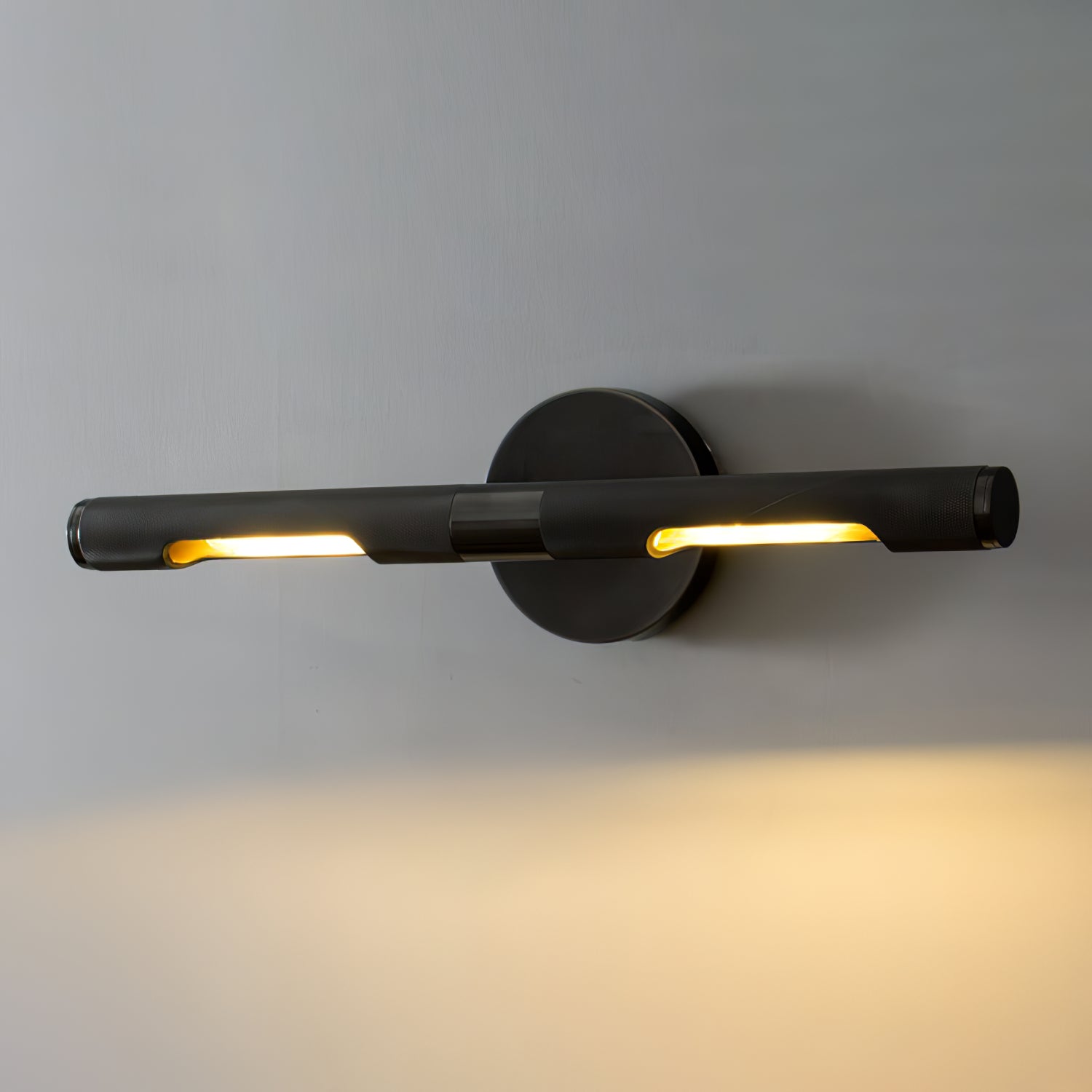 Solvain Modern Brass LED Wall Light - Letslighting