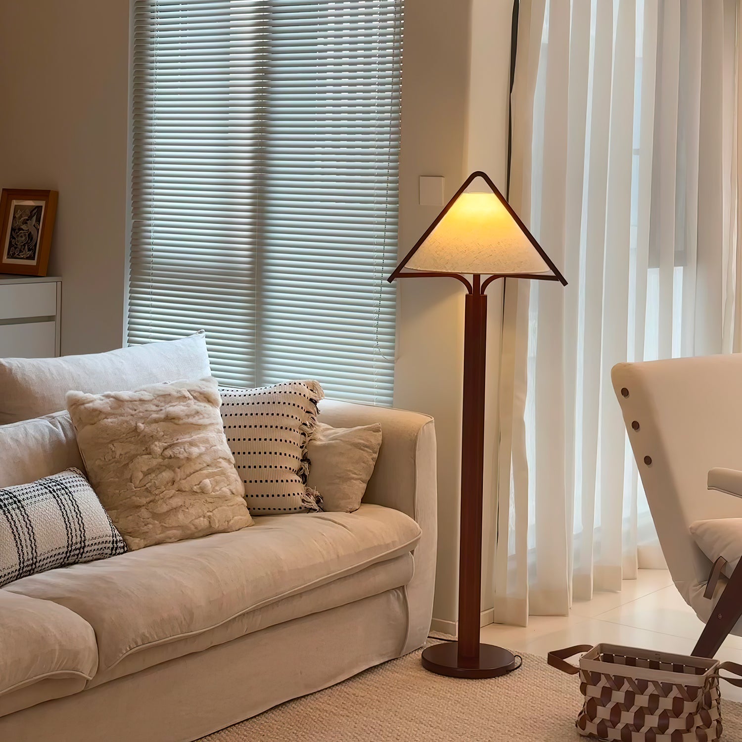 Ersolan Triangular Wood & Fabric Floor Lamp - Blowlighting
