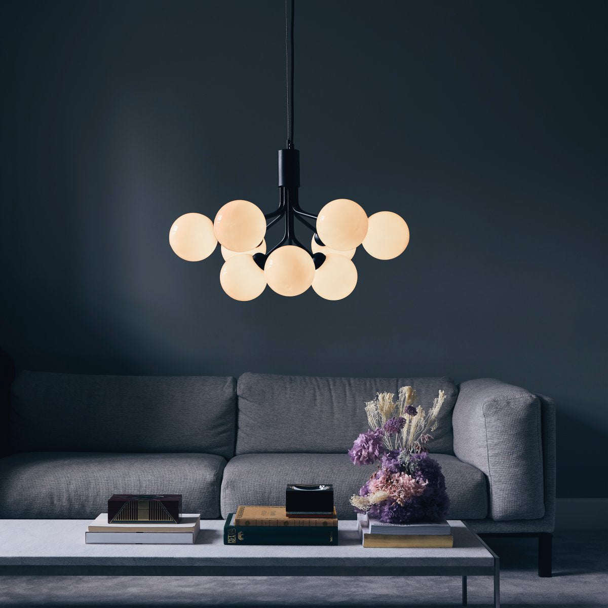 Lustra Pendant Lamp Glass Globe Cluster Brass - Letslighting