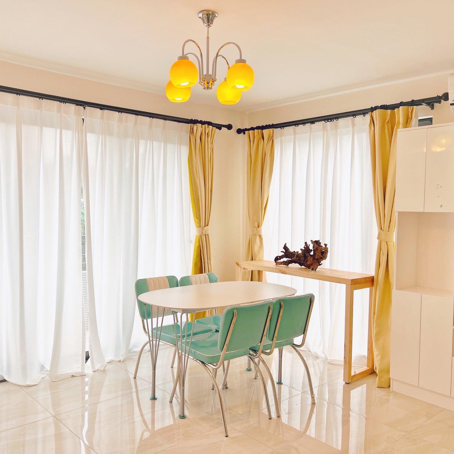 Lustra Chandelier Yellow Glass Globes - Letslighting
