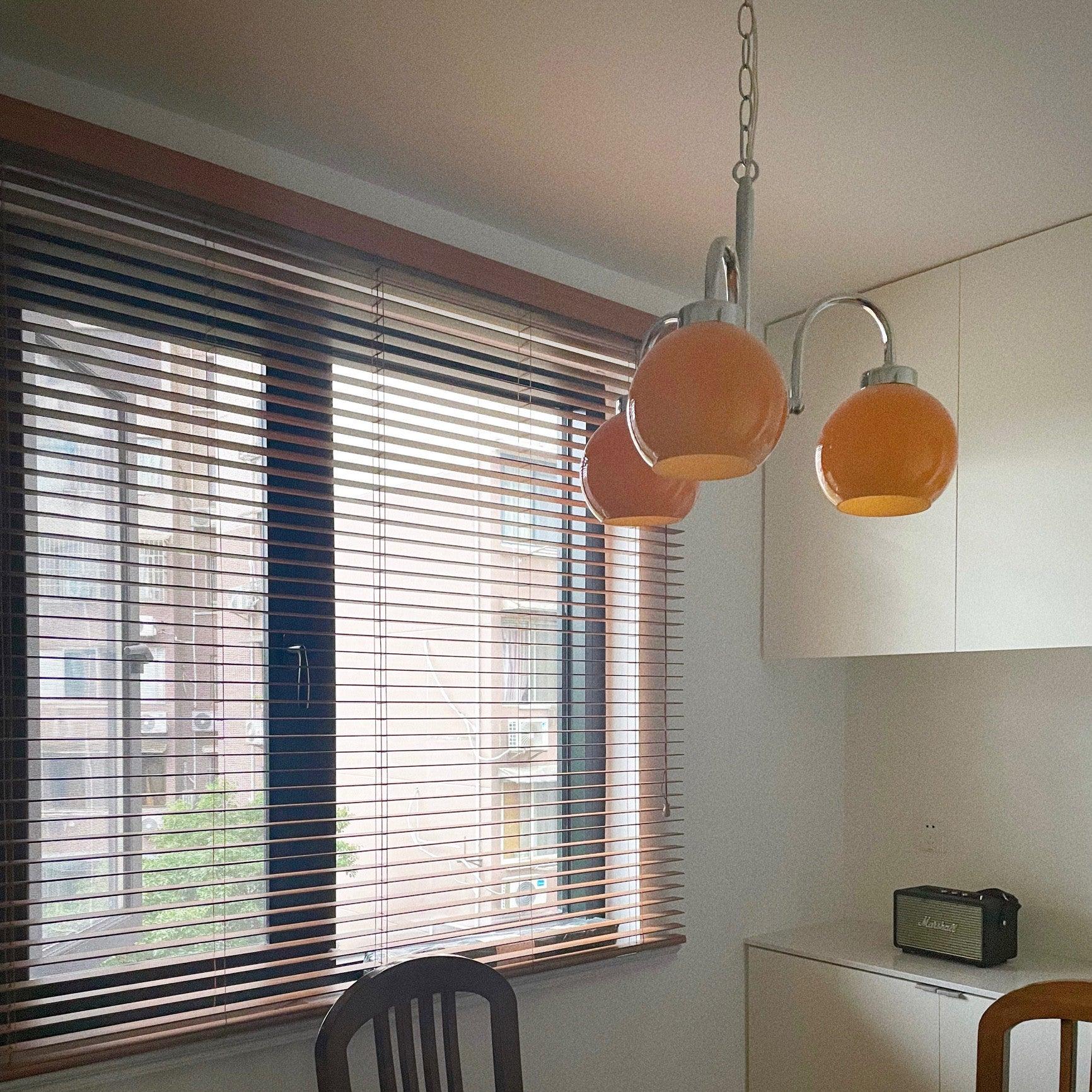 Lustra Chandelier Yellow Glass Globes - Letslighting