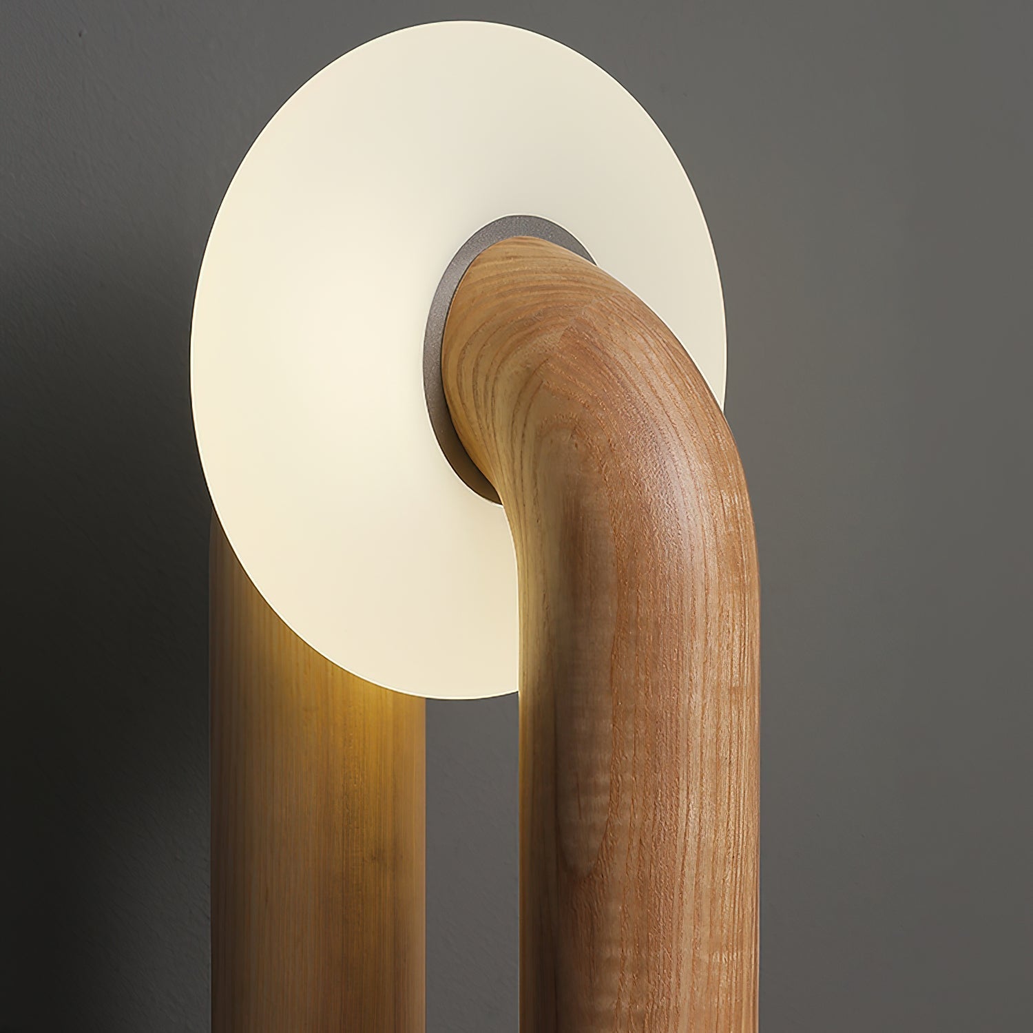 Roxen Wood Vintage Table Lamp - Letslighting