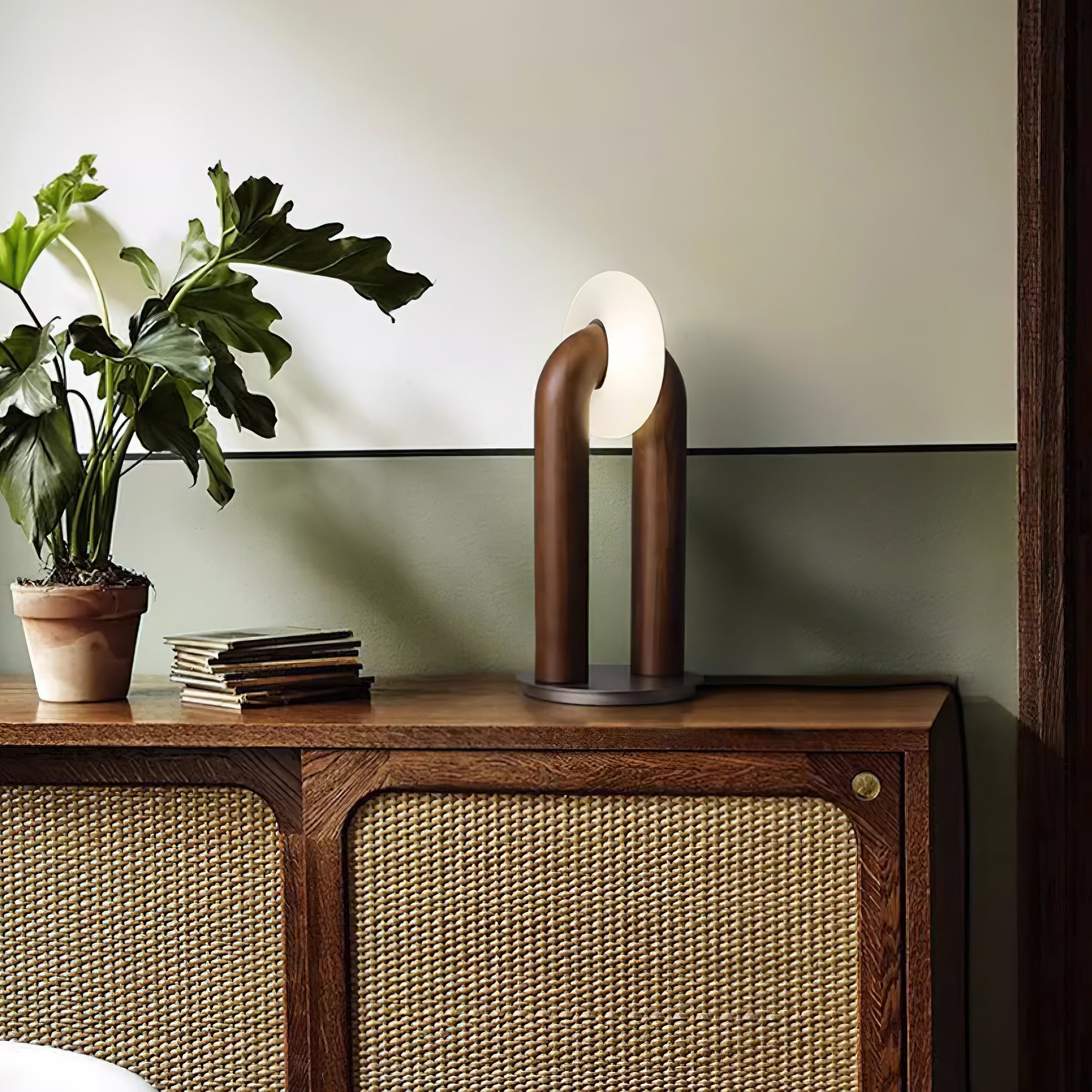 Roxen Wood Vintage Table Lamp - Letslighting