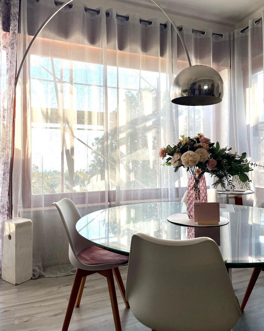 Arcadia Luxe Floor Lamp - Blowlighting