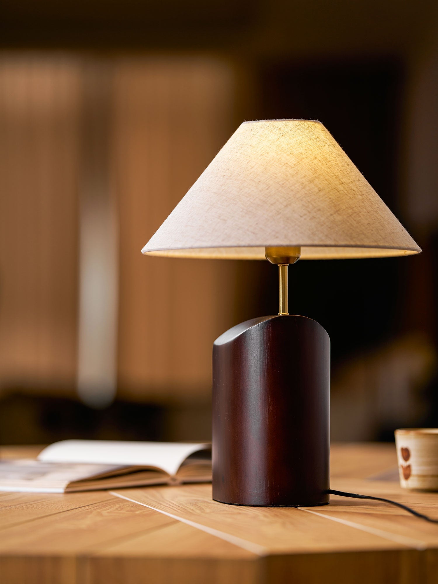 Curvan Wood Fabric Table Lamp - Letslighting