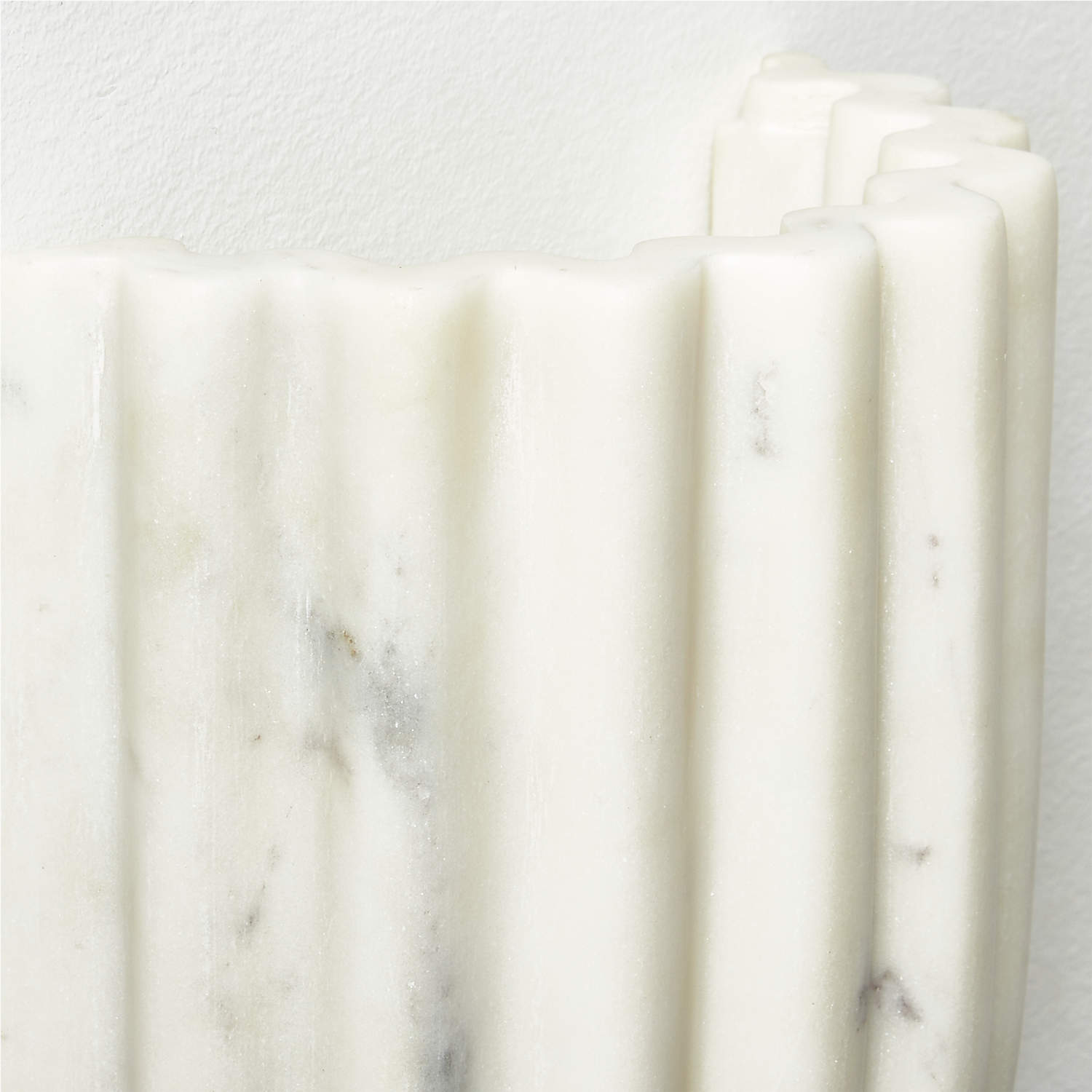 Tinduvys Elegance Ariel Single Marble Fluted Wall Lamp - Letslighting